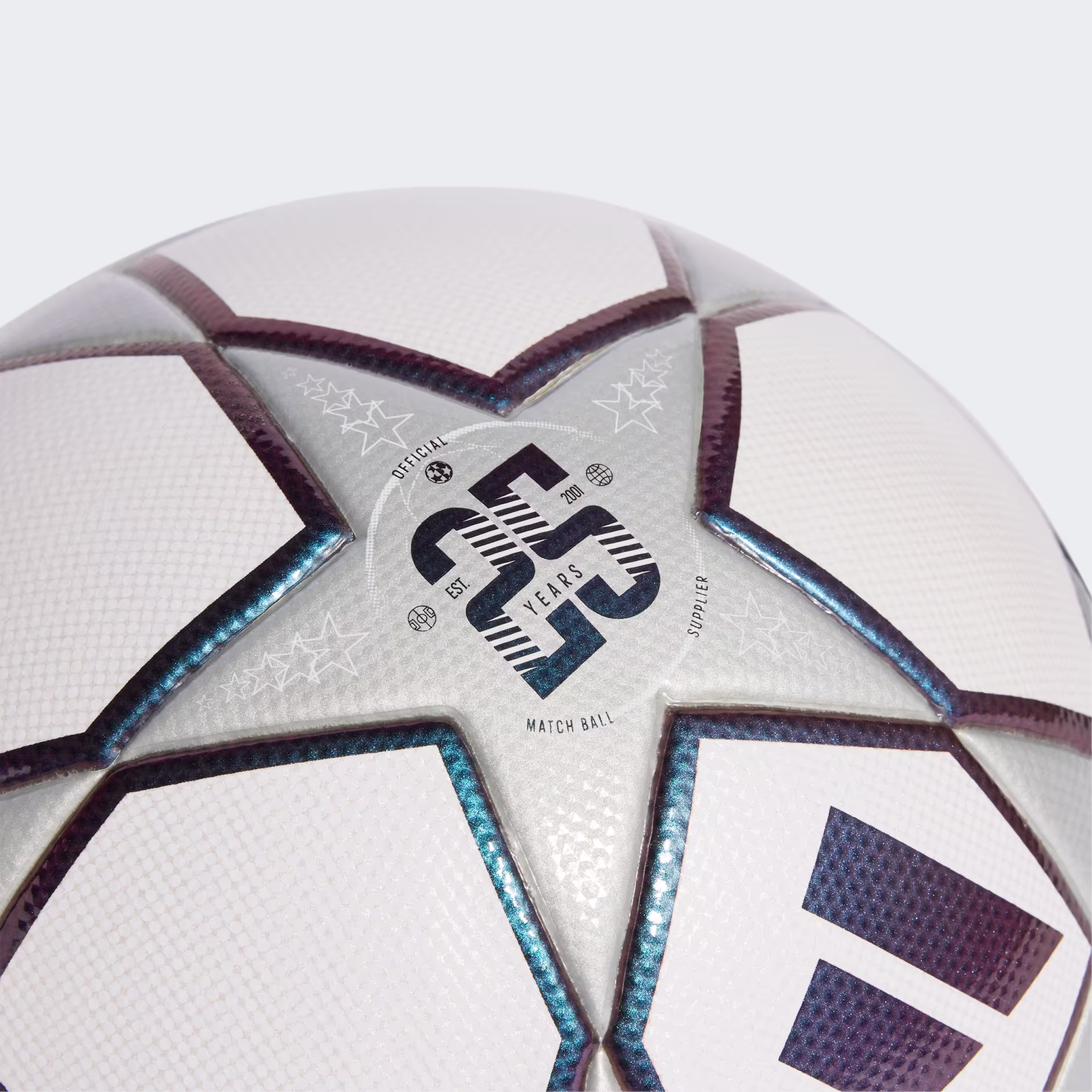 Adidas ბურთი