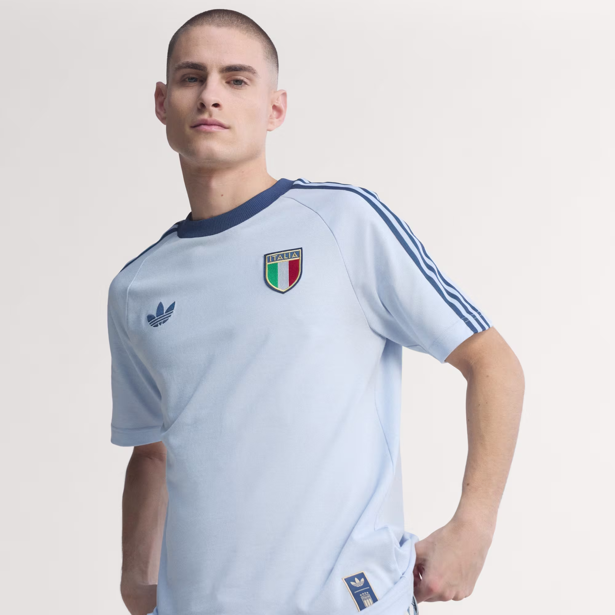 Adidas მამაკაცის მაისური