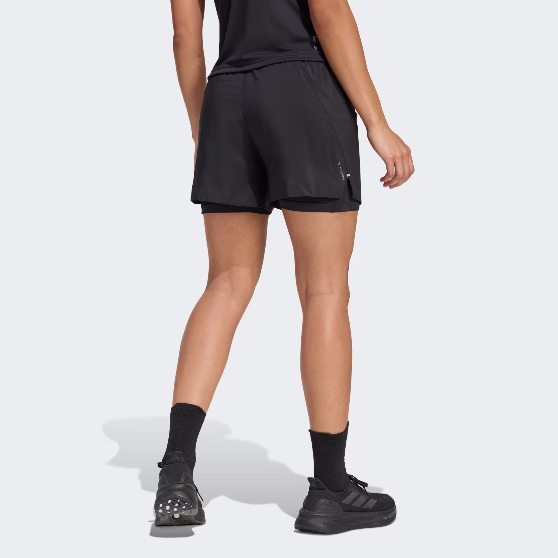 Adidas ქალის შორტი