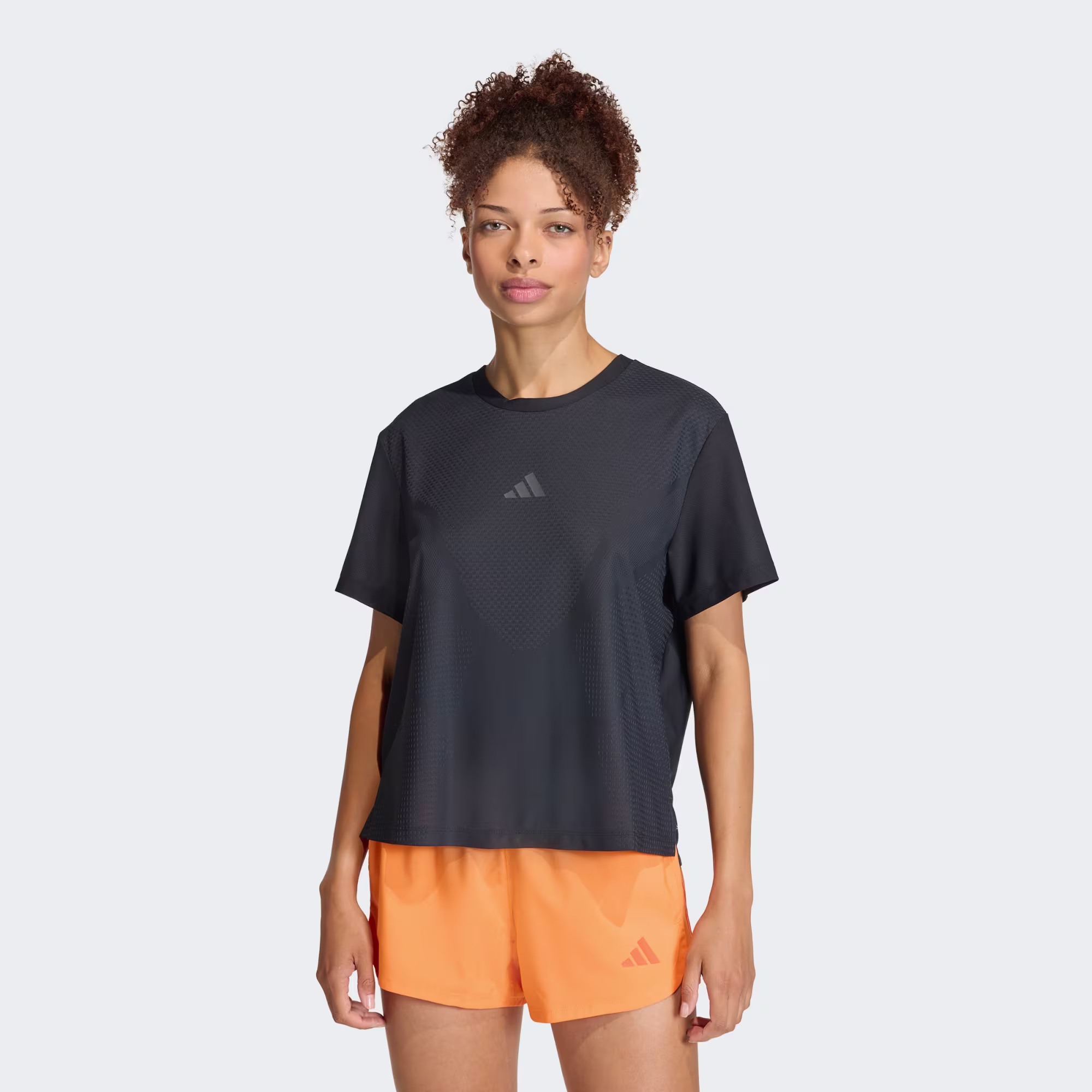 Adidas ქალის მაისური