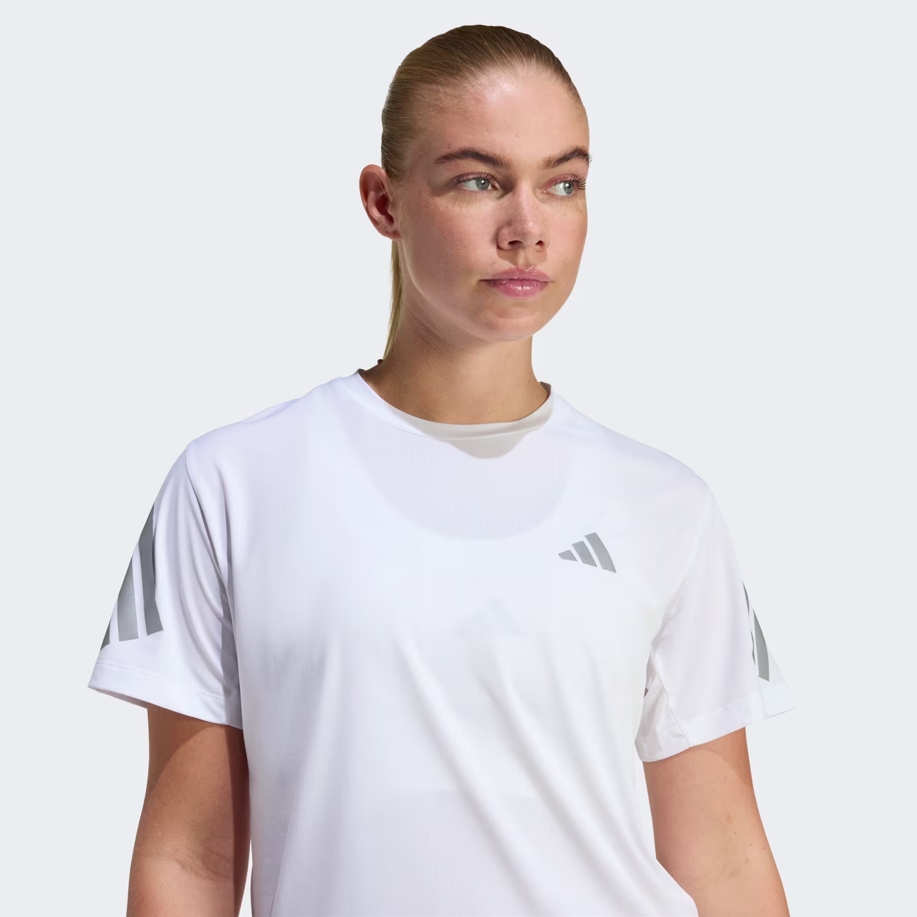 Adidas ქალის მაისური