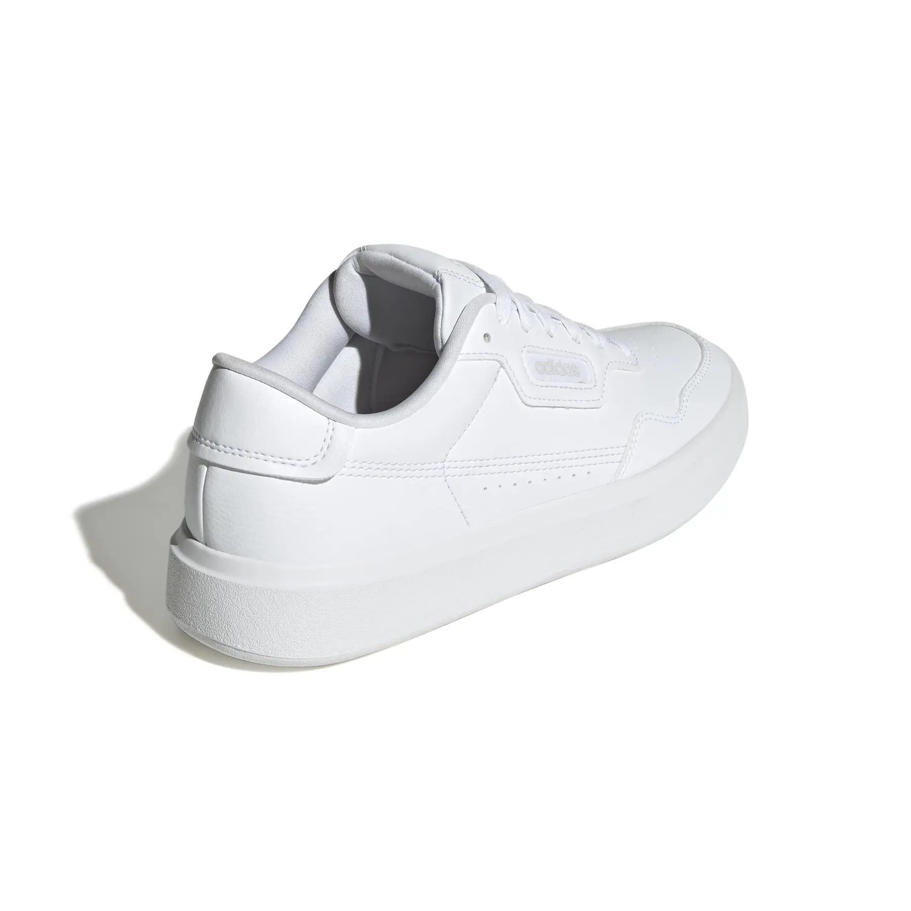 Adidas ქალის სპორტული ფეხსაცმელი