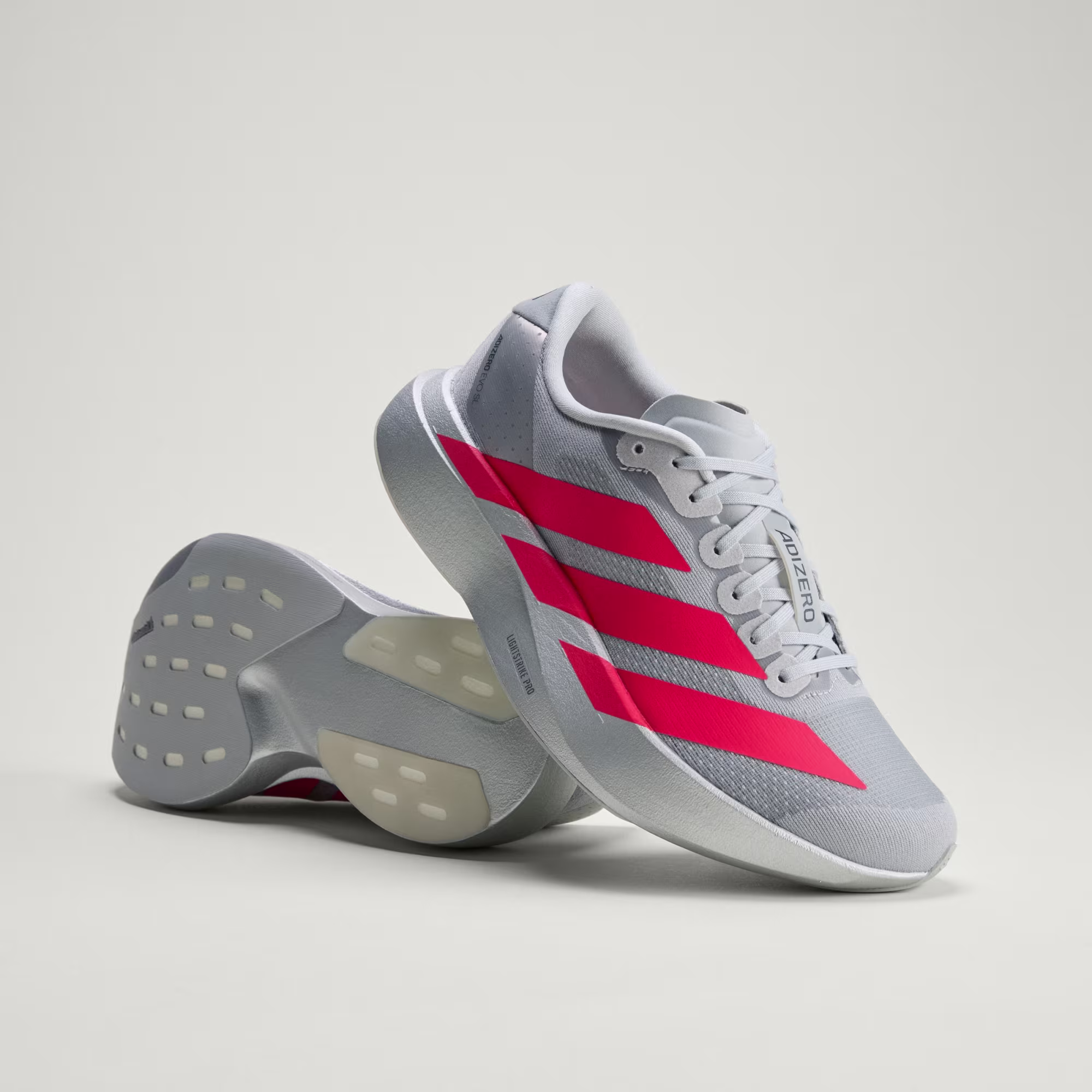 Adidas ქალის სპორტული ფეხსაცმელი
