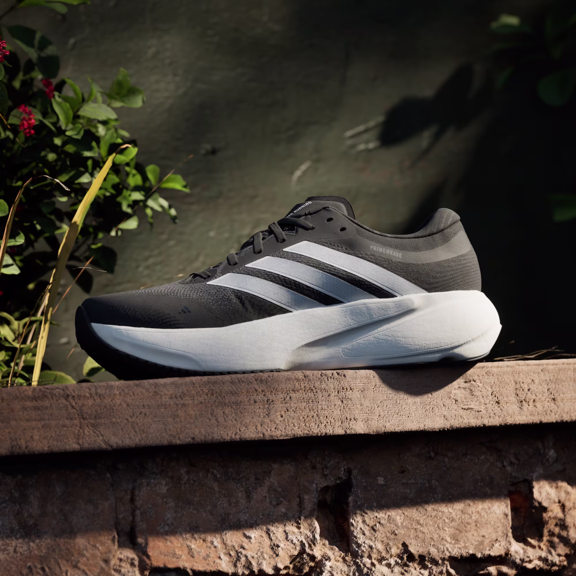 Adidas მამაკაცის სპორტული ფეხსაცმელი