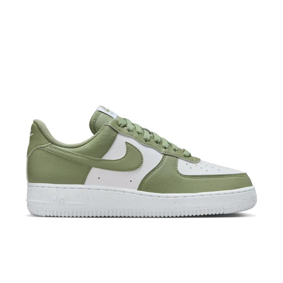 Nike ქალის სპორტული ფეხსაცმელი