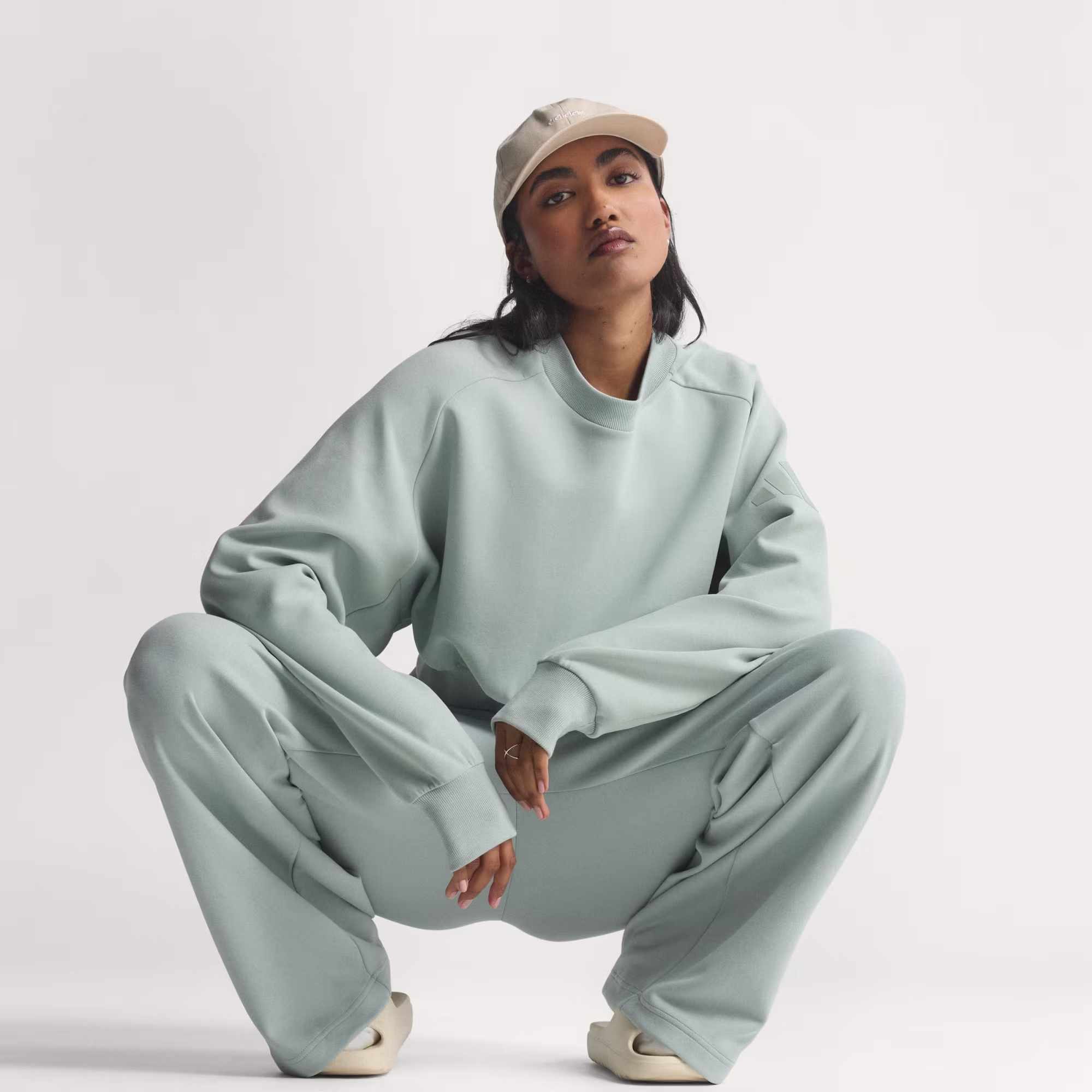 Adidas ქალის შარვალი