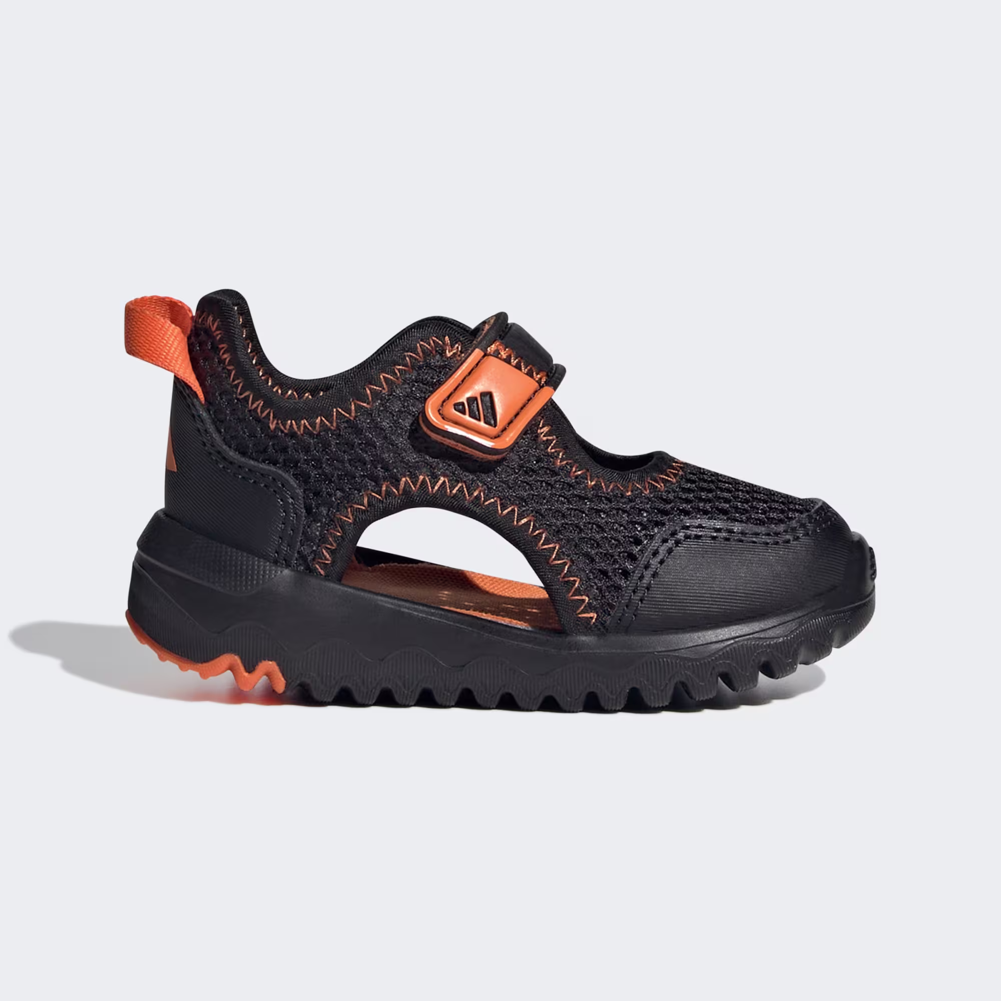 Adidas ბავშვის სპორტული ფეხსაცმელი