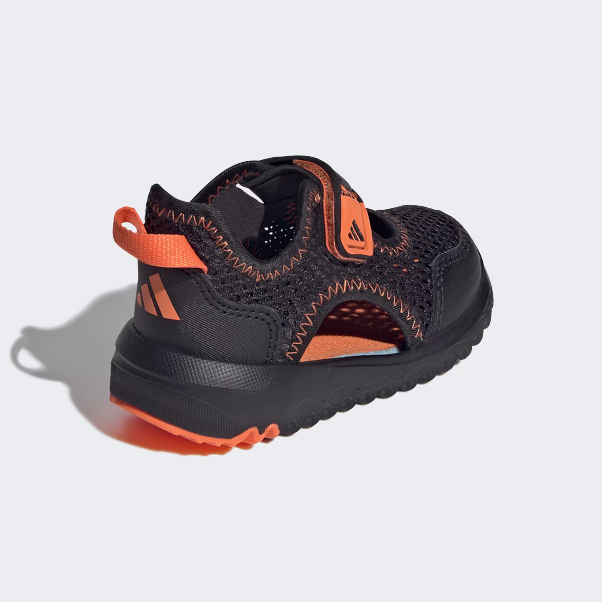 Adidas ბავშვის სპორტული ფეხსაცმელი