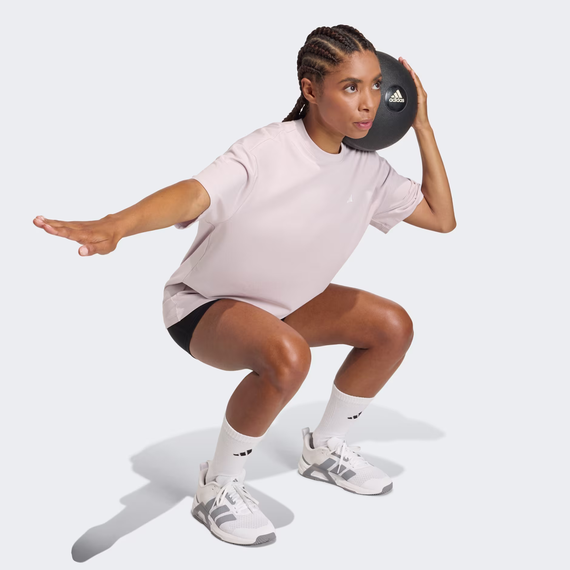 Adidas ქალის მაისური