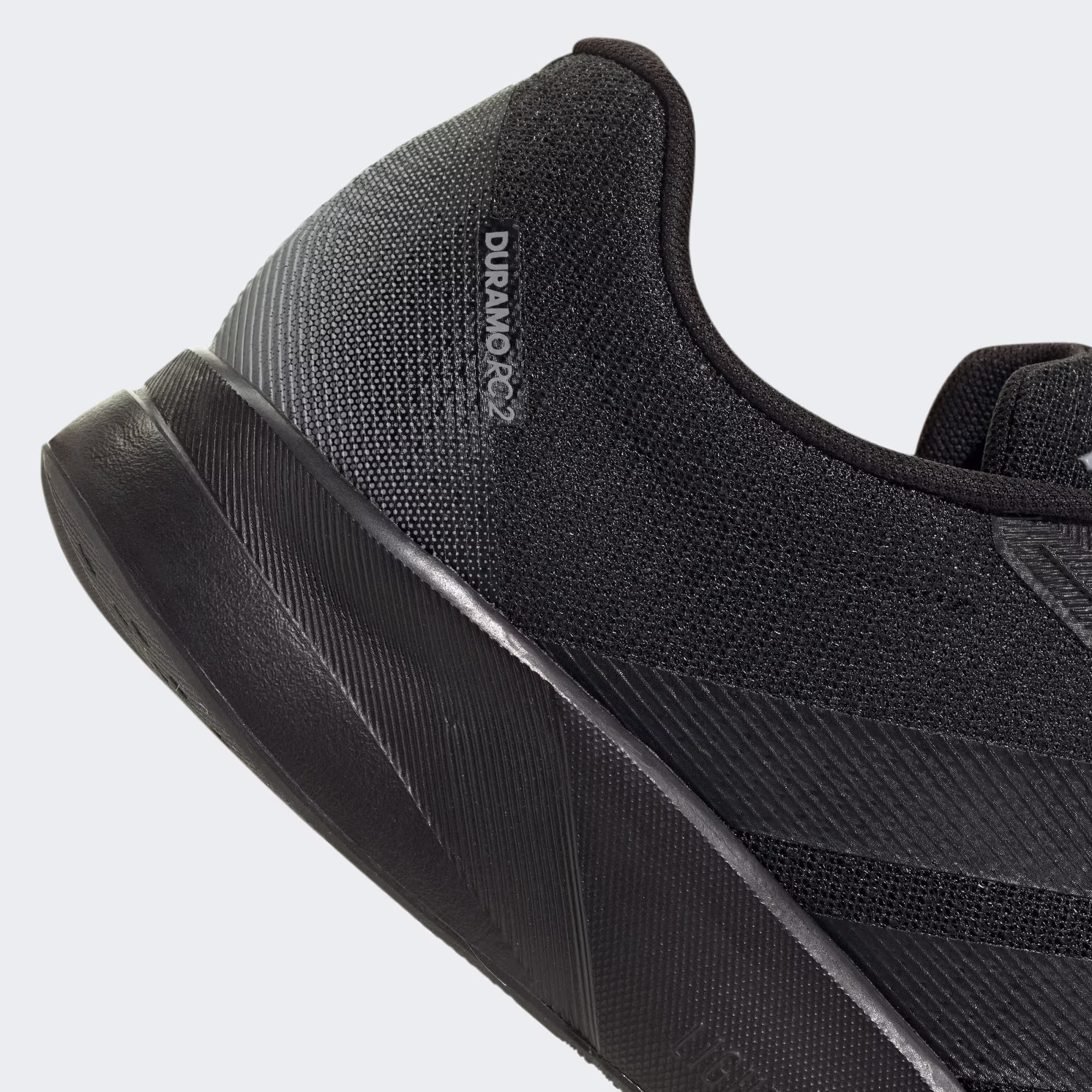 Adidas მამაკაცის სპორტული ფეხსაცმელი