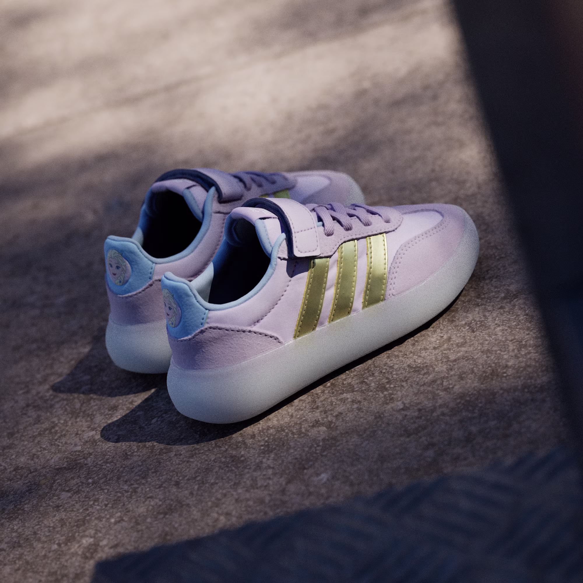 Adidas ბავშვის სპორტული ფეხსაცმელი
