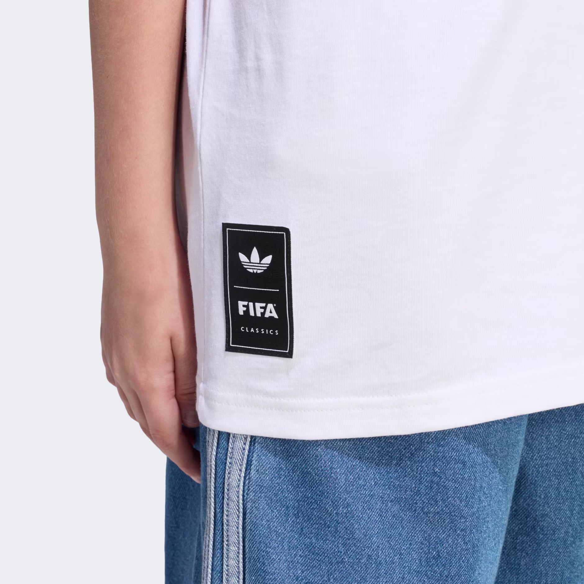 Adidas ქალის მაისური