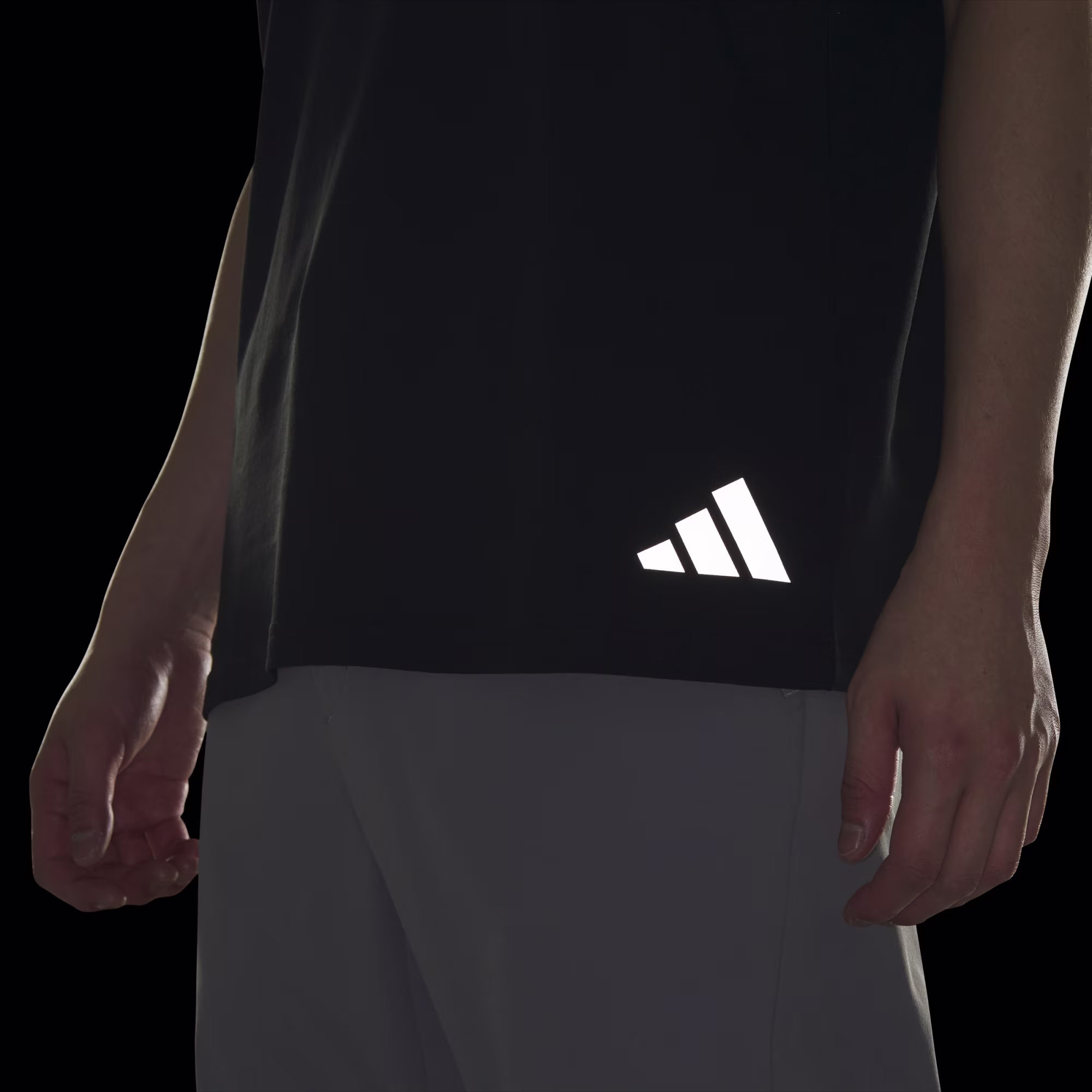 Adidas მამაკაცის მაისური