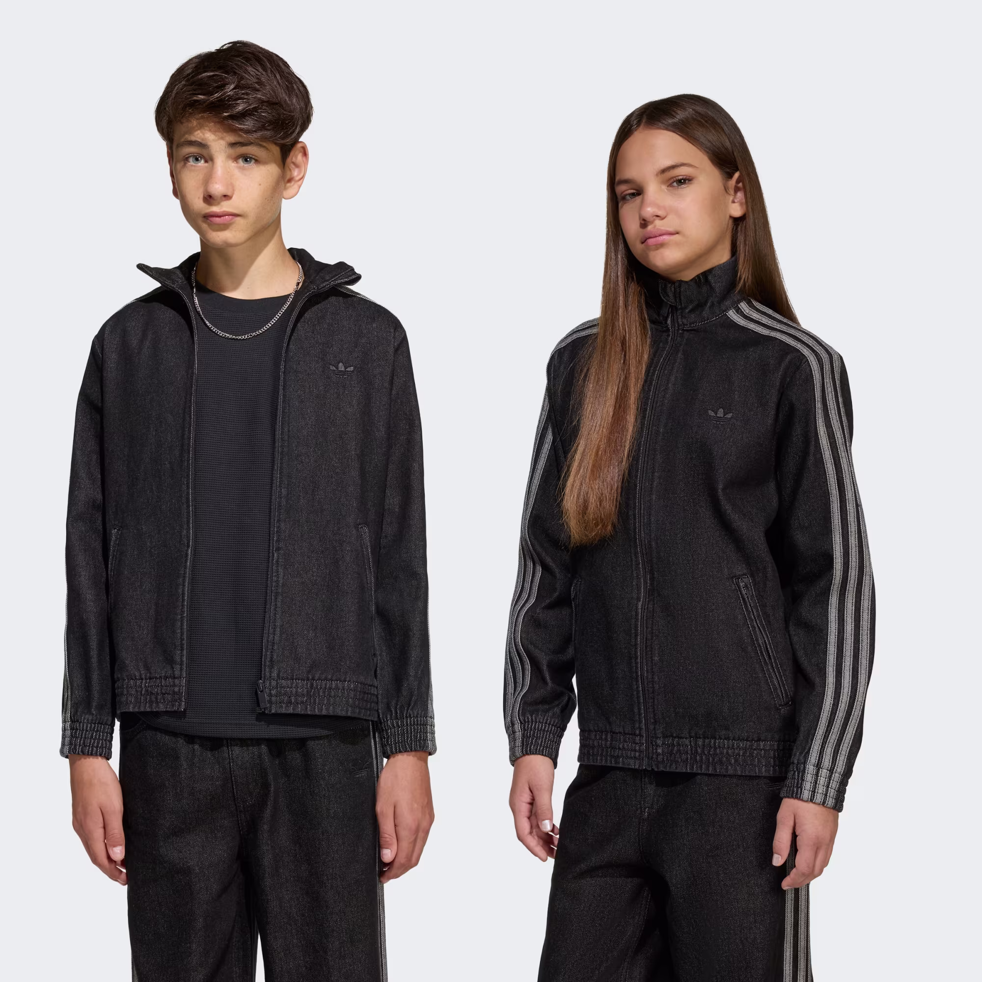 Adidas ბავშვის ქურთუკი