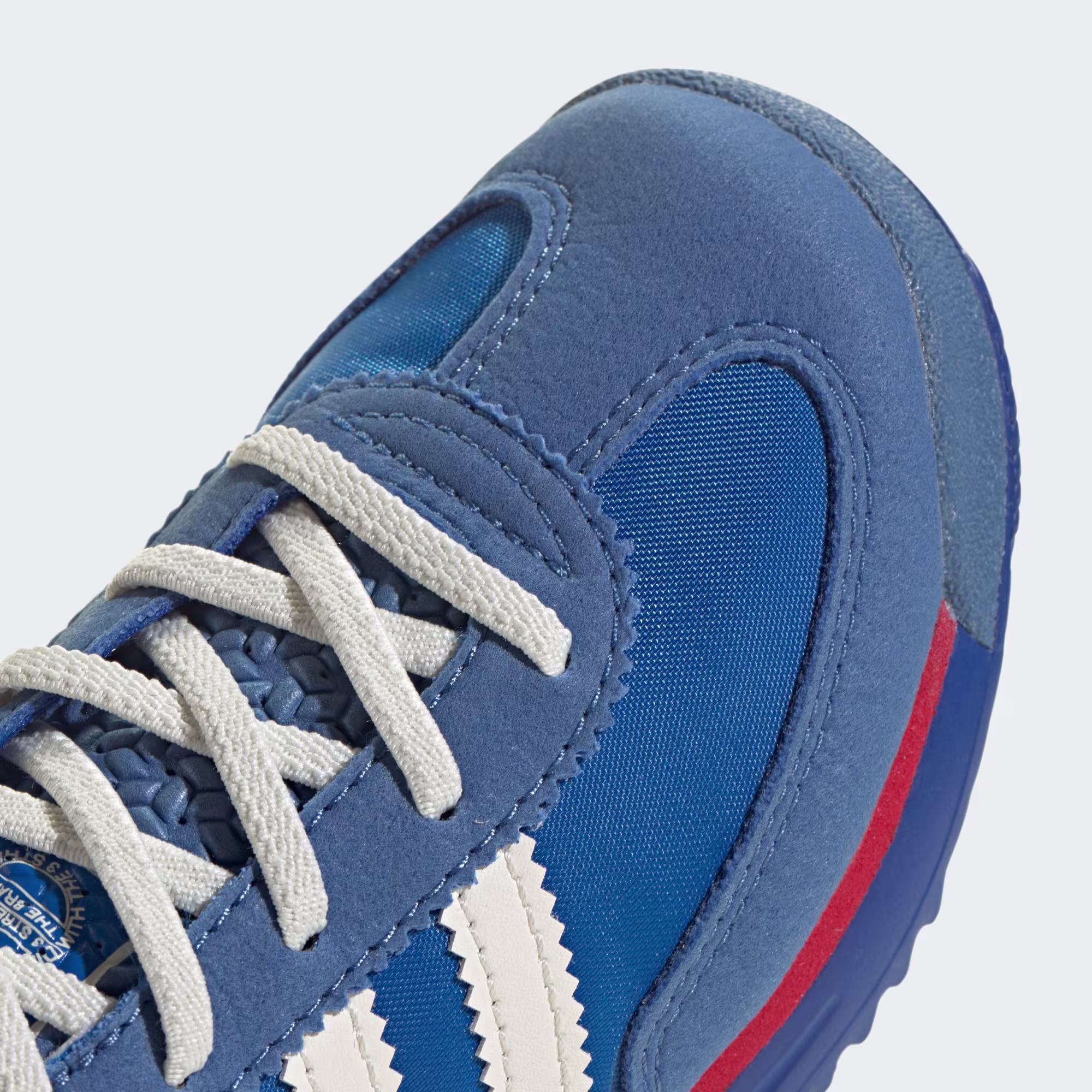 Adidas ბავშვის სპორტული ფეხსაცმელი