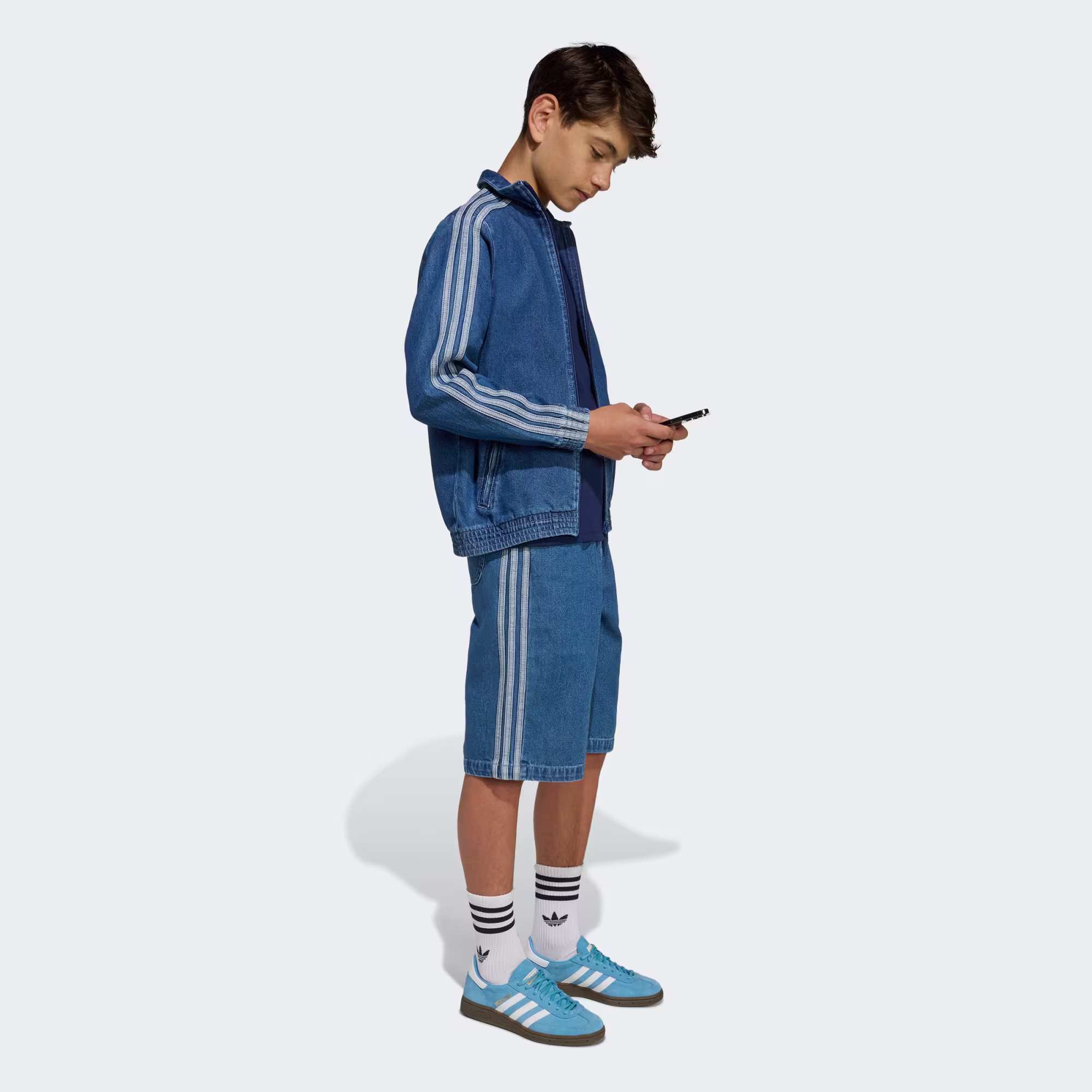 Adidas ბავშვის ქურთუკი