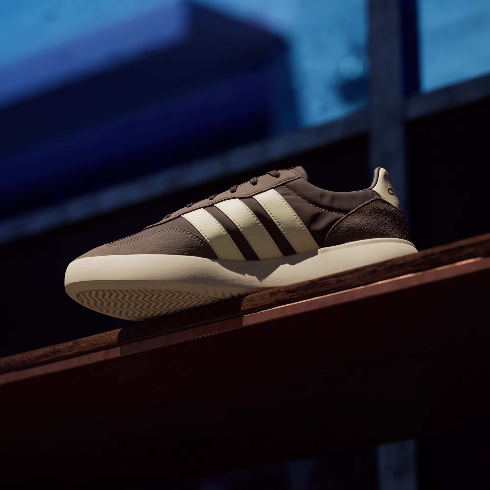 Adidas მამაკაცის სპორტული ფეხსაცმელი