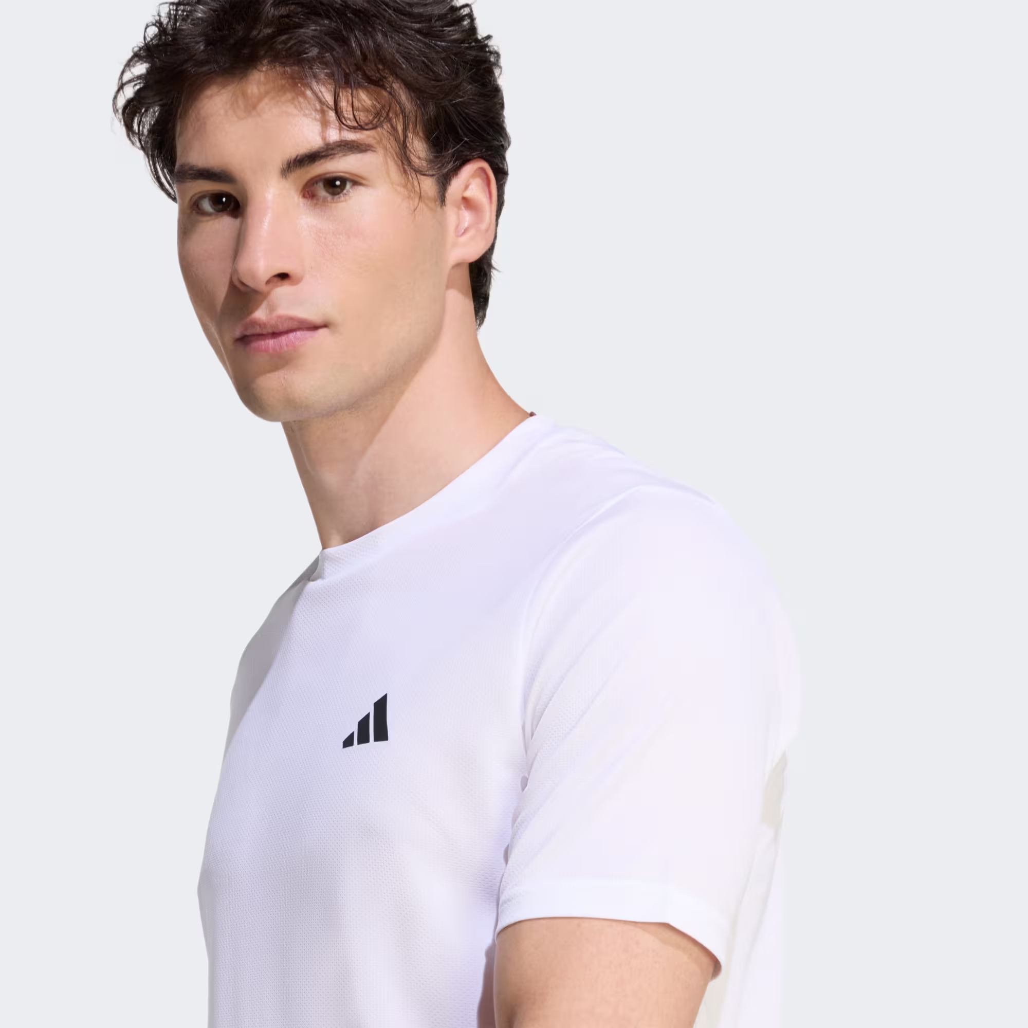 Adidas მამაკაცის მაისური