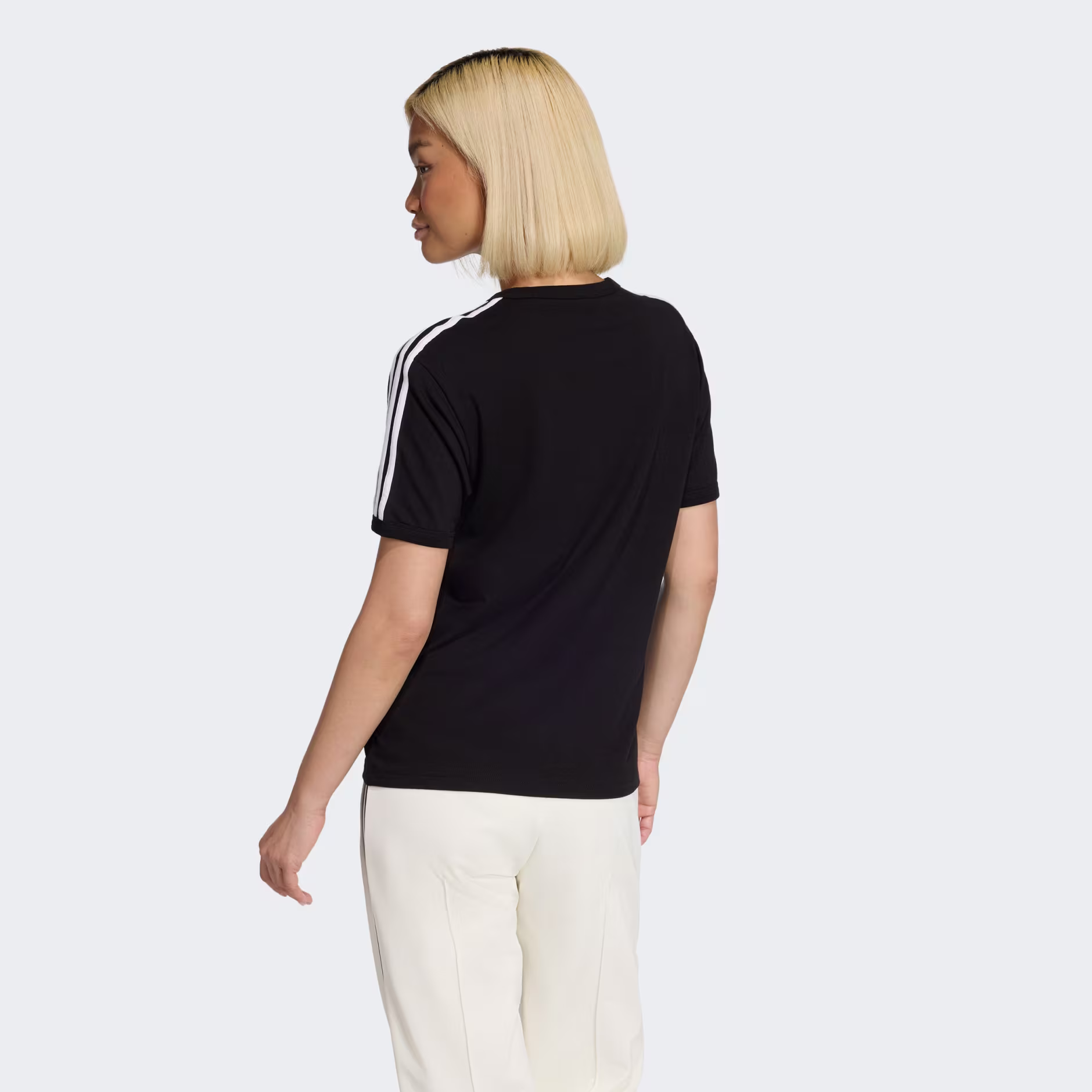 Adidas ქალის მაისური