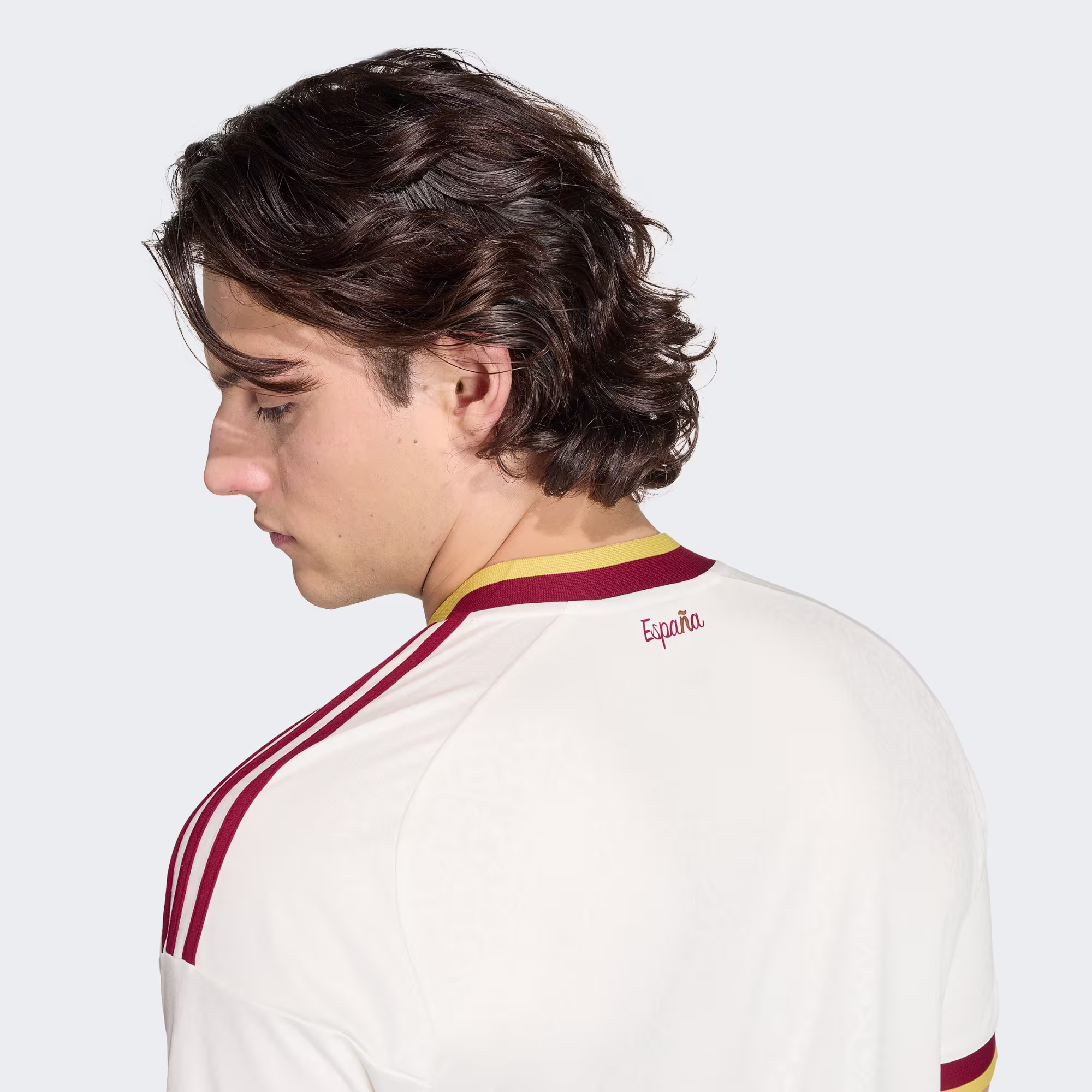 Adidas მამაკაცის მაისური