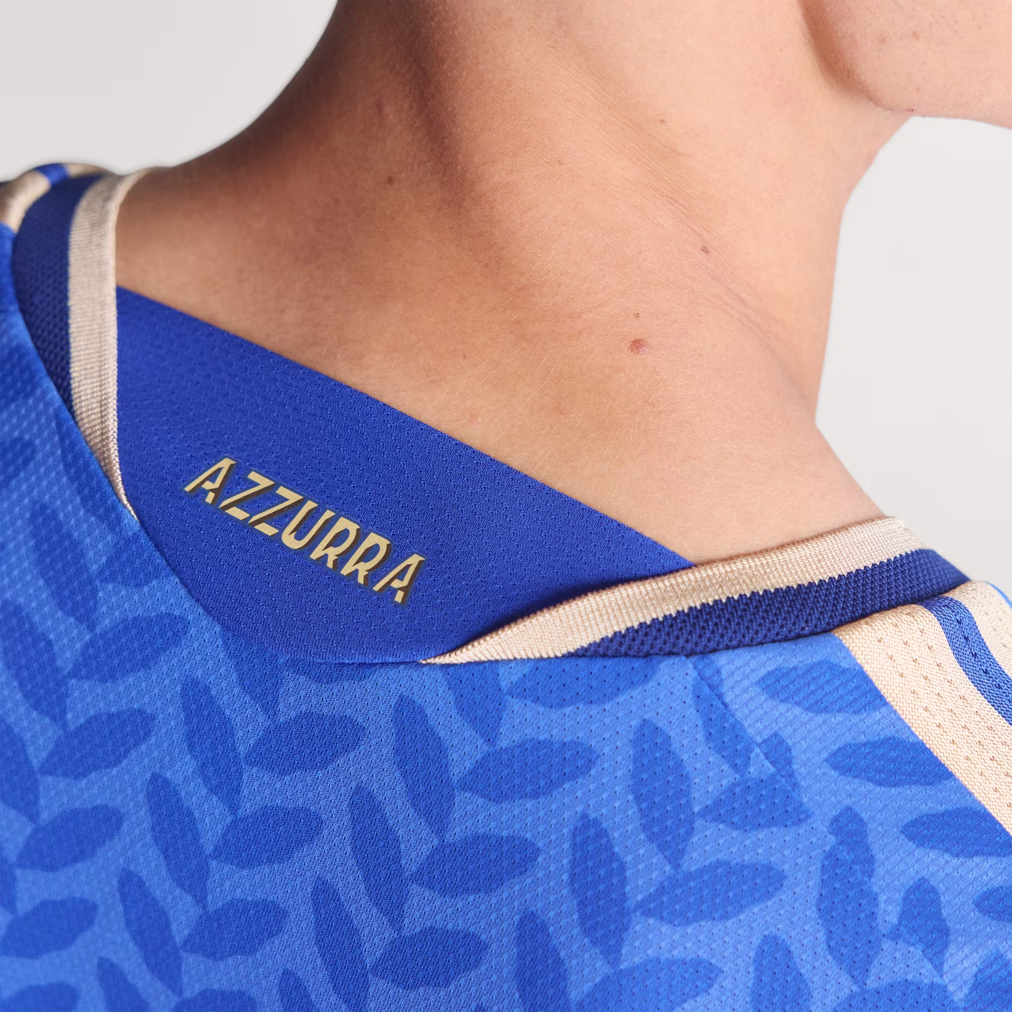 Adidas მამაკაცის მაისური
