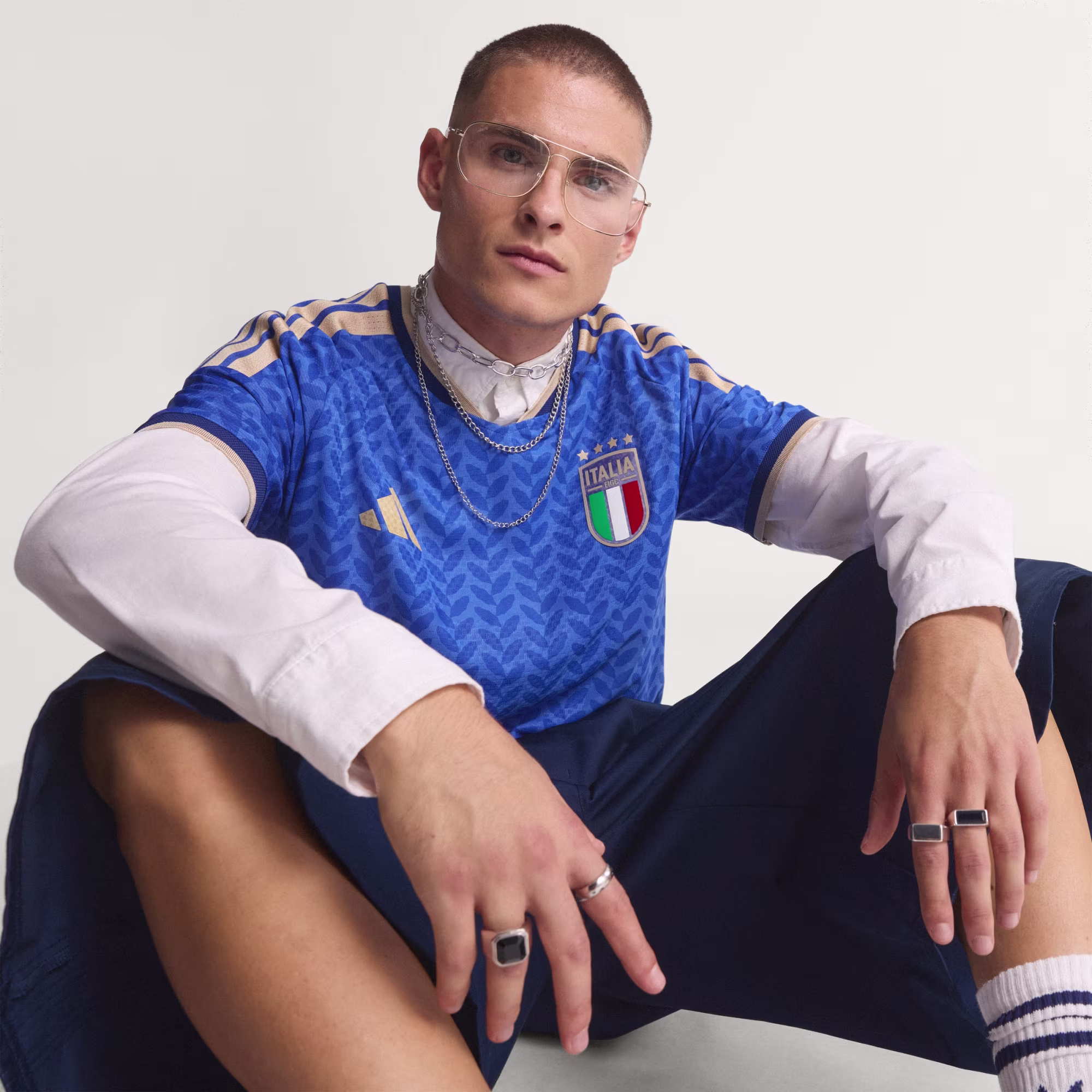 Adidas მამაკაცის მაისური