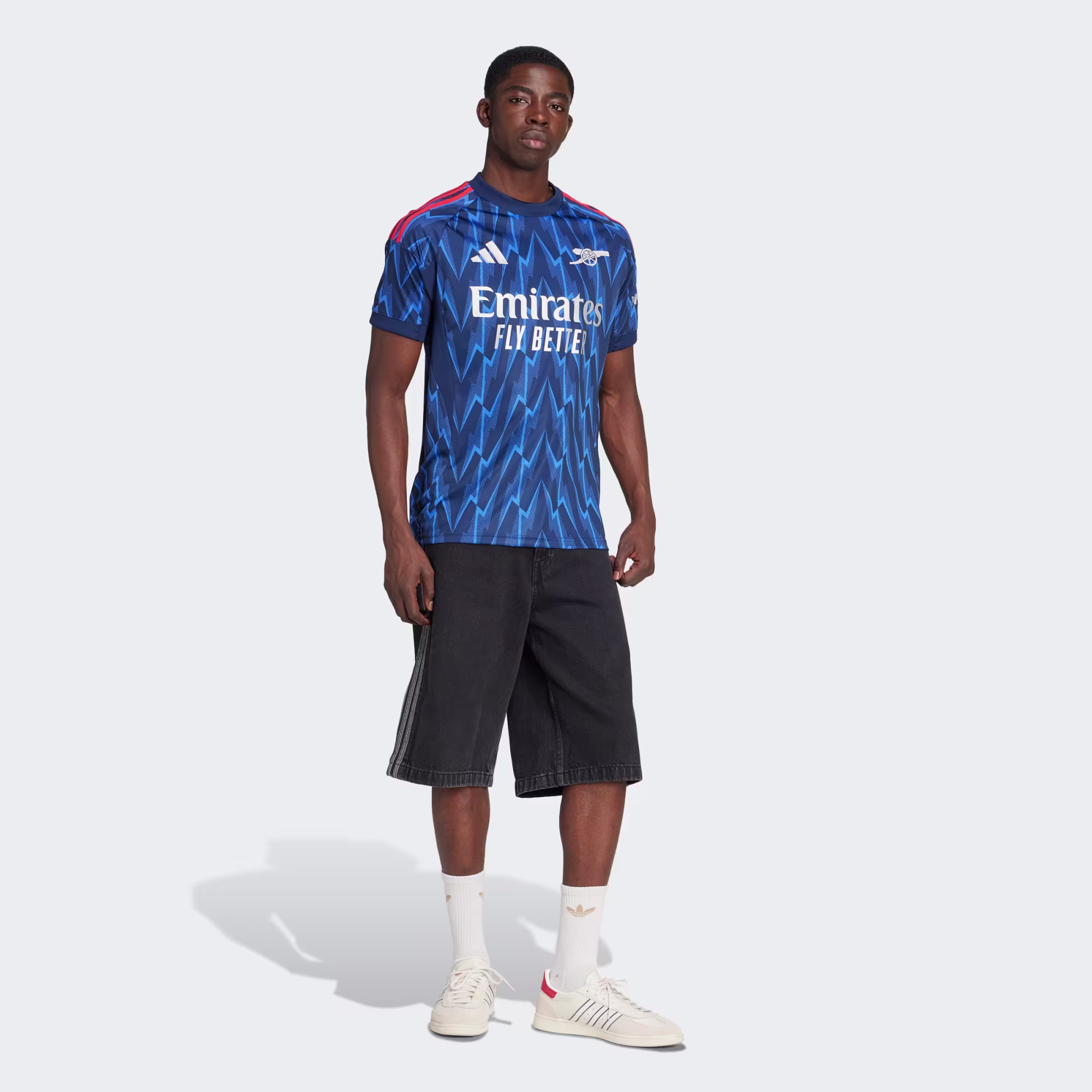 Adidas მამაკაცის მაისური