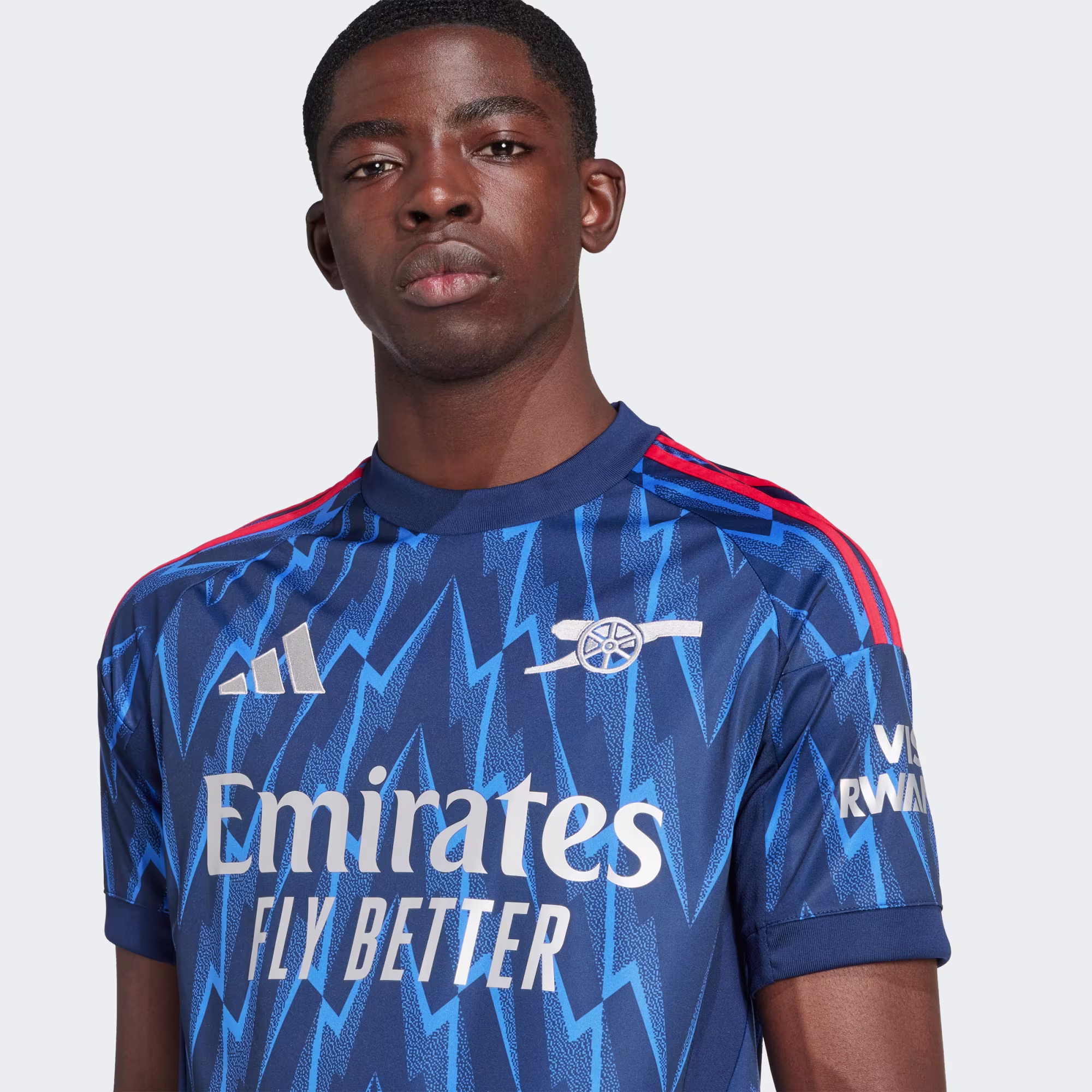 Adidas მამაკაცის მაისური