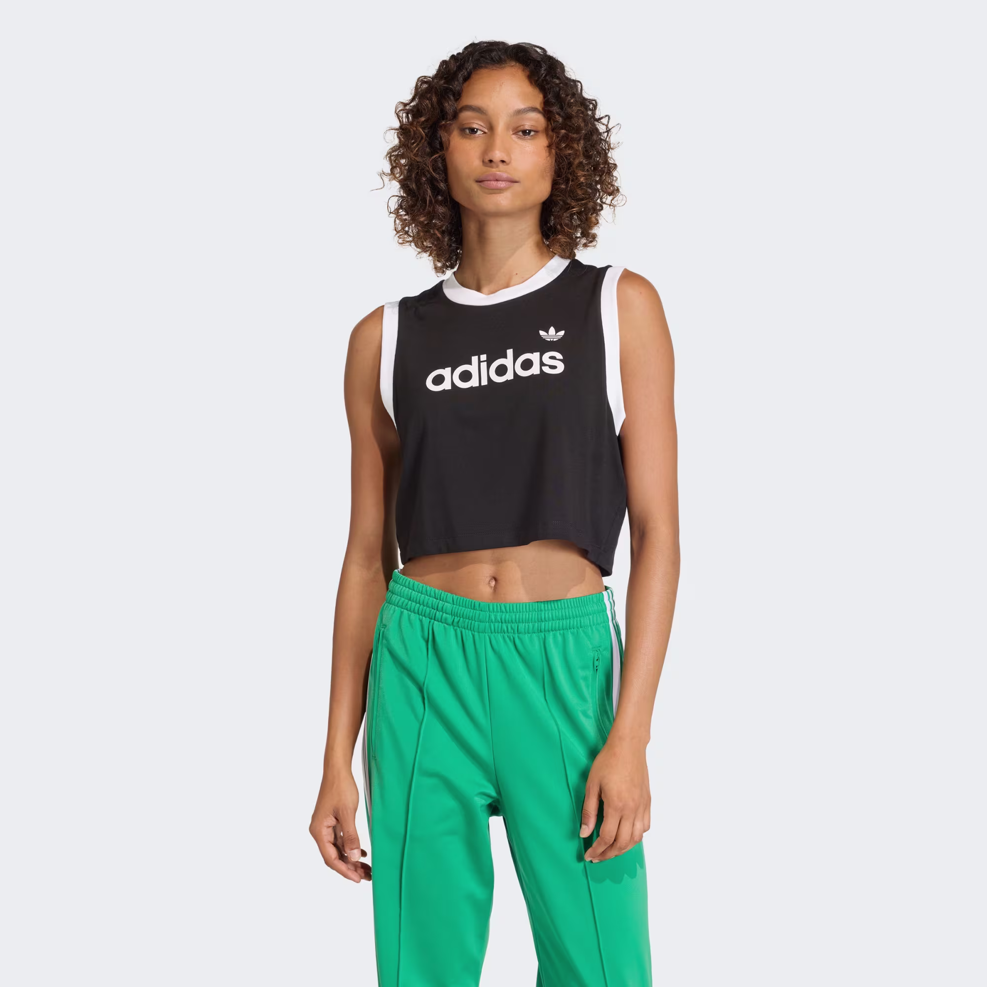Adidas ქალის მაისური