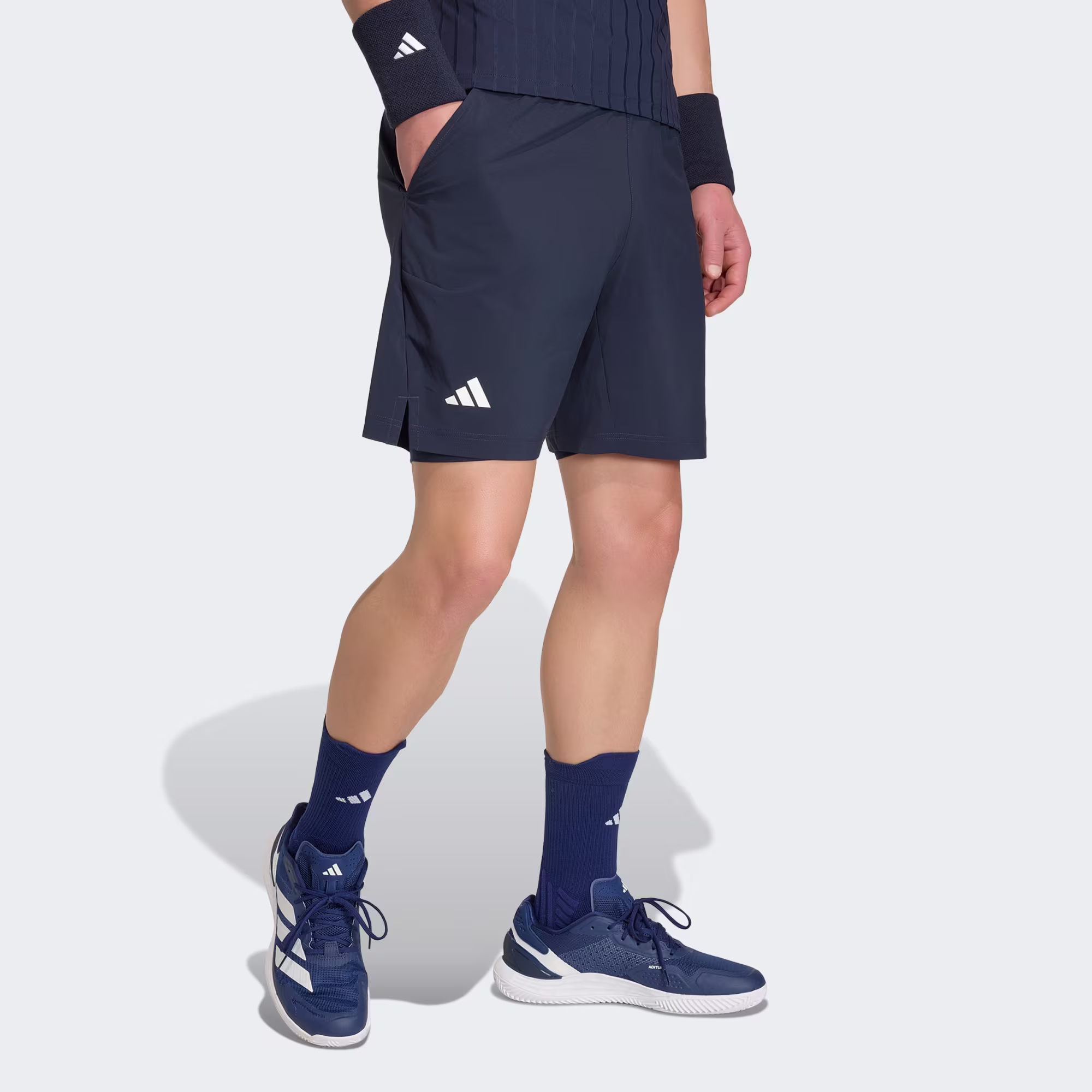Adidas მამაკაცის შორტი