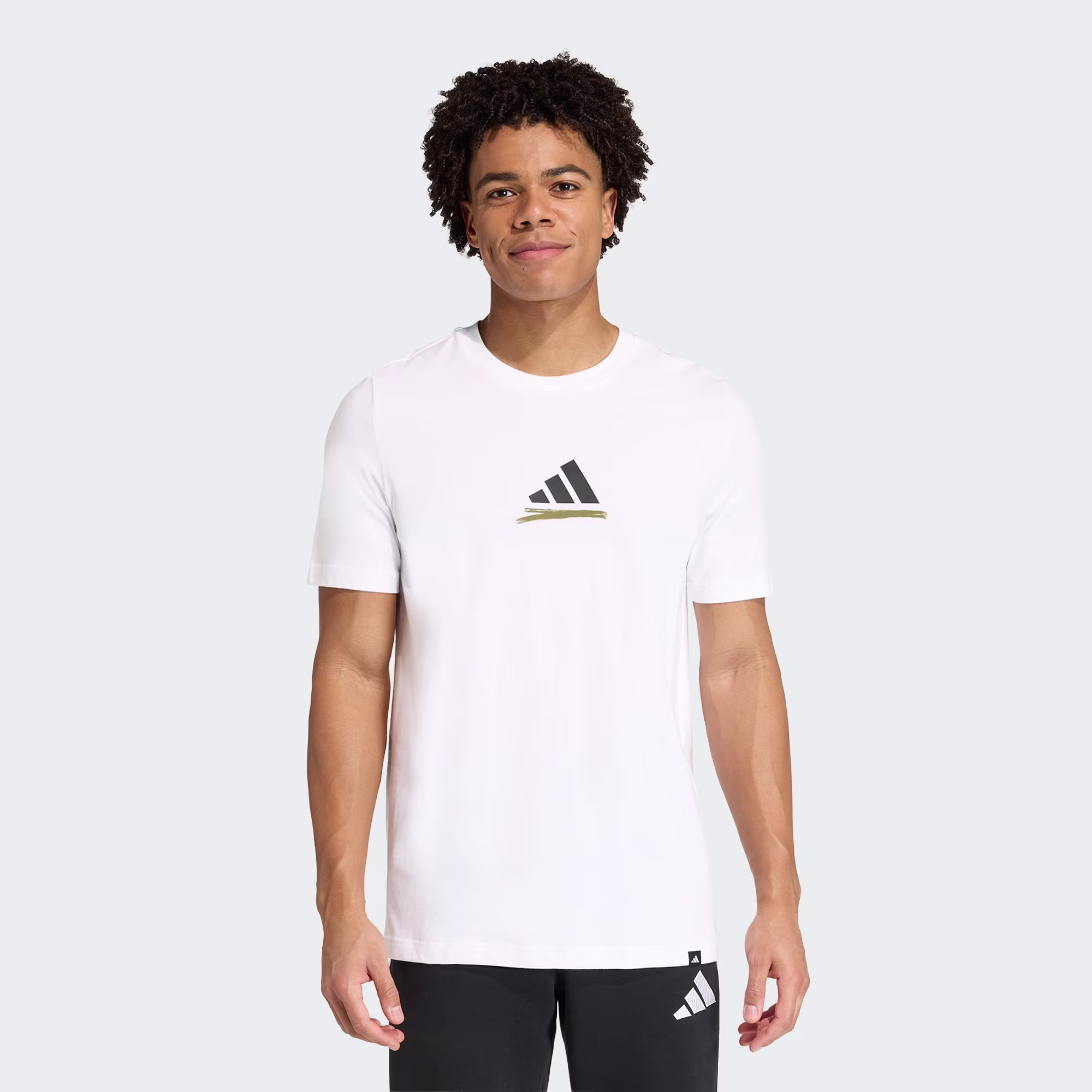 Adidas მამაკაცის მაისური