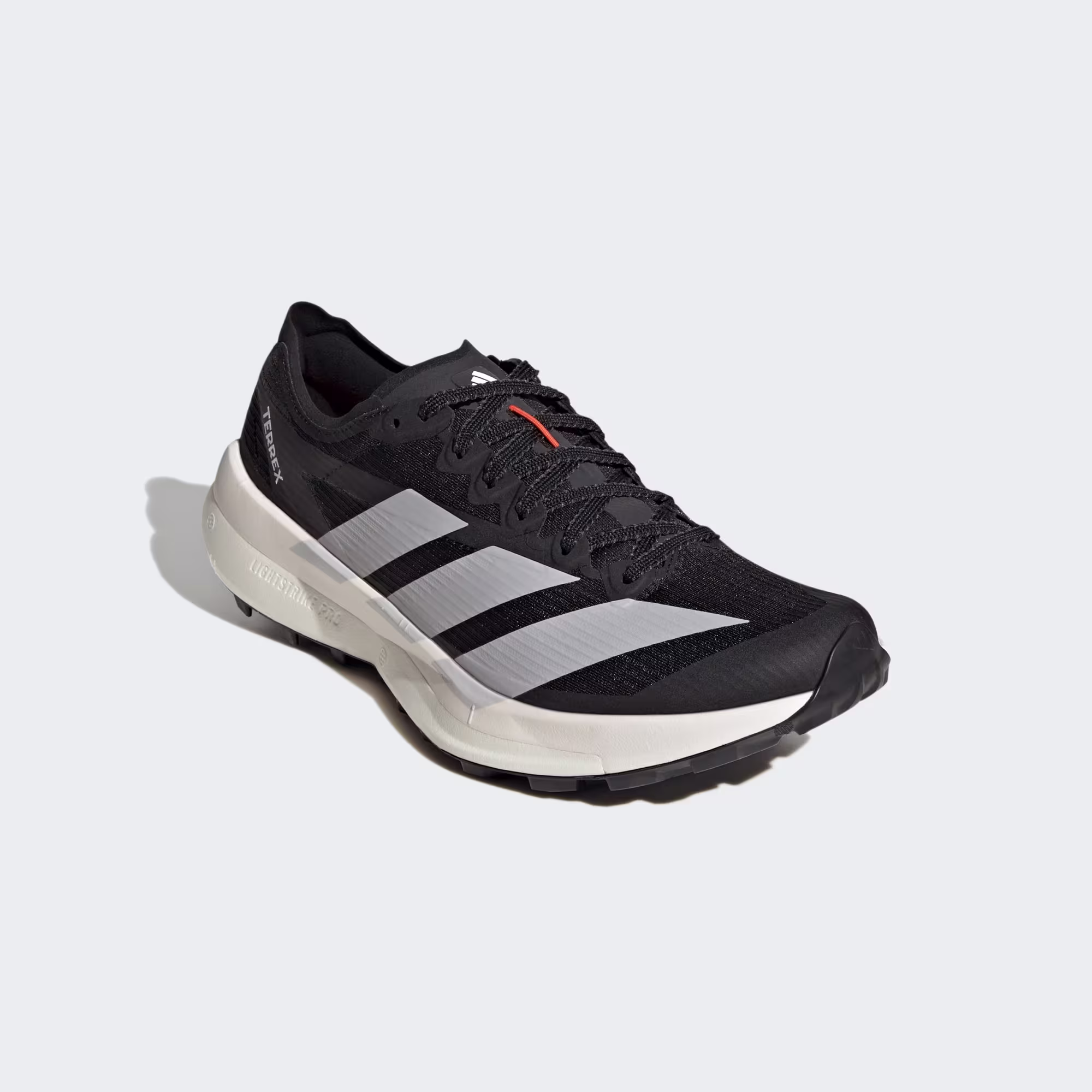 Adidas მამაკაცის სპორტული ფეხსაცმელი