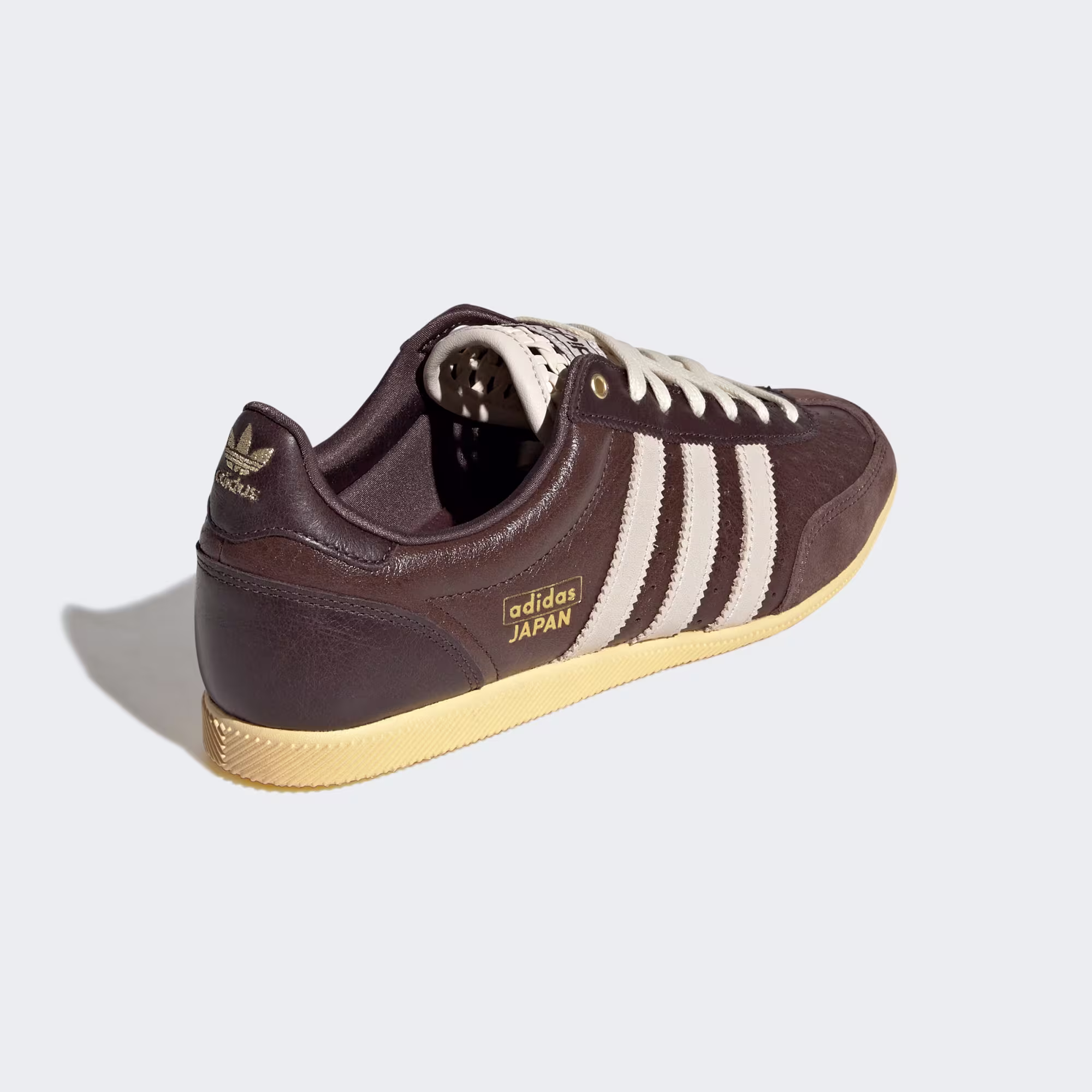 Adidas ქალის სპორტული ფეხსაცმელი