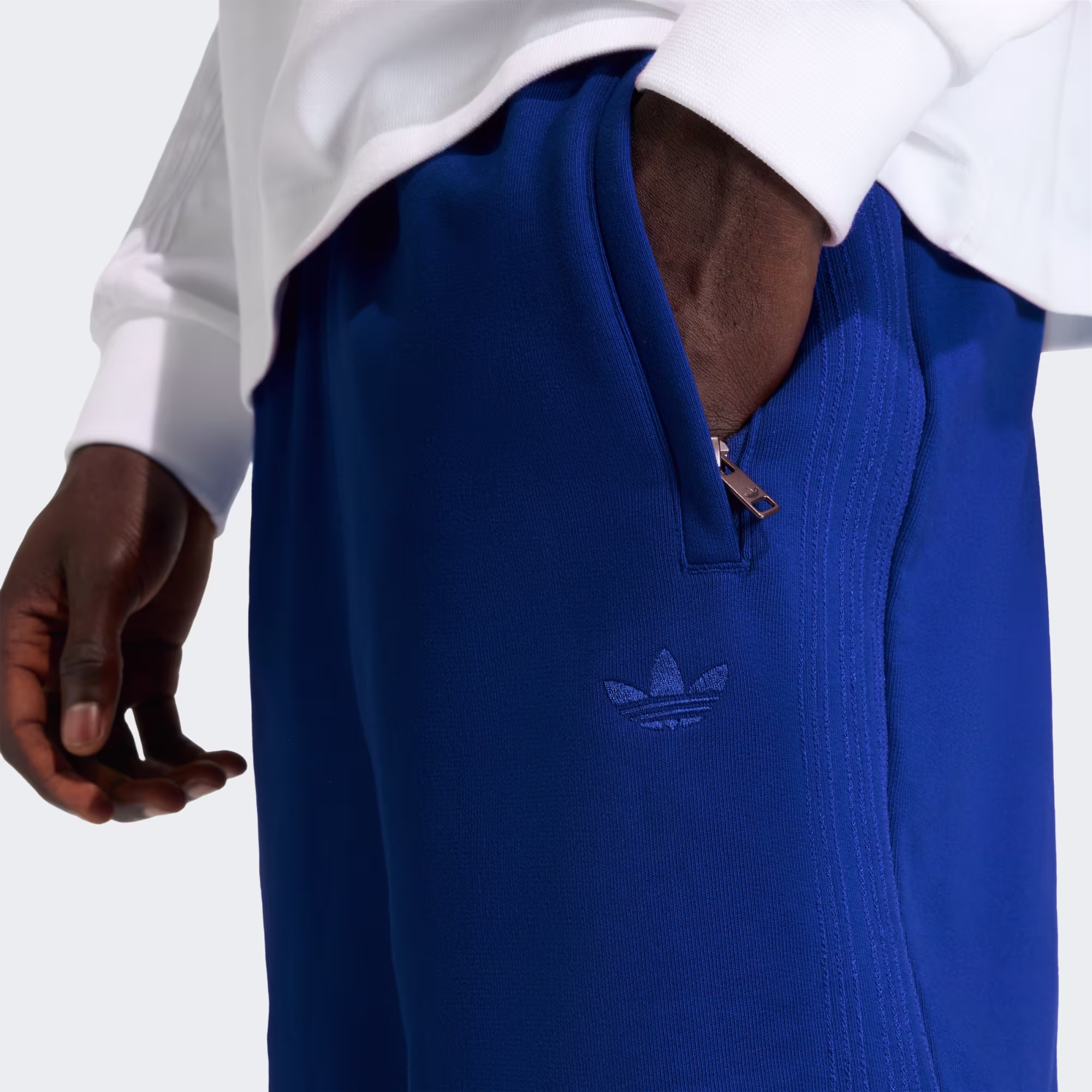 Adidas მამაკაცის შორტი