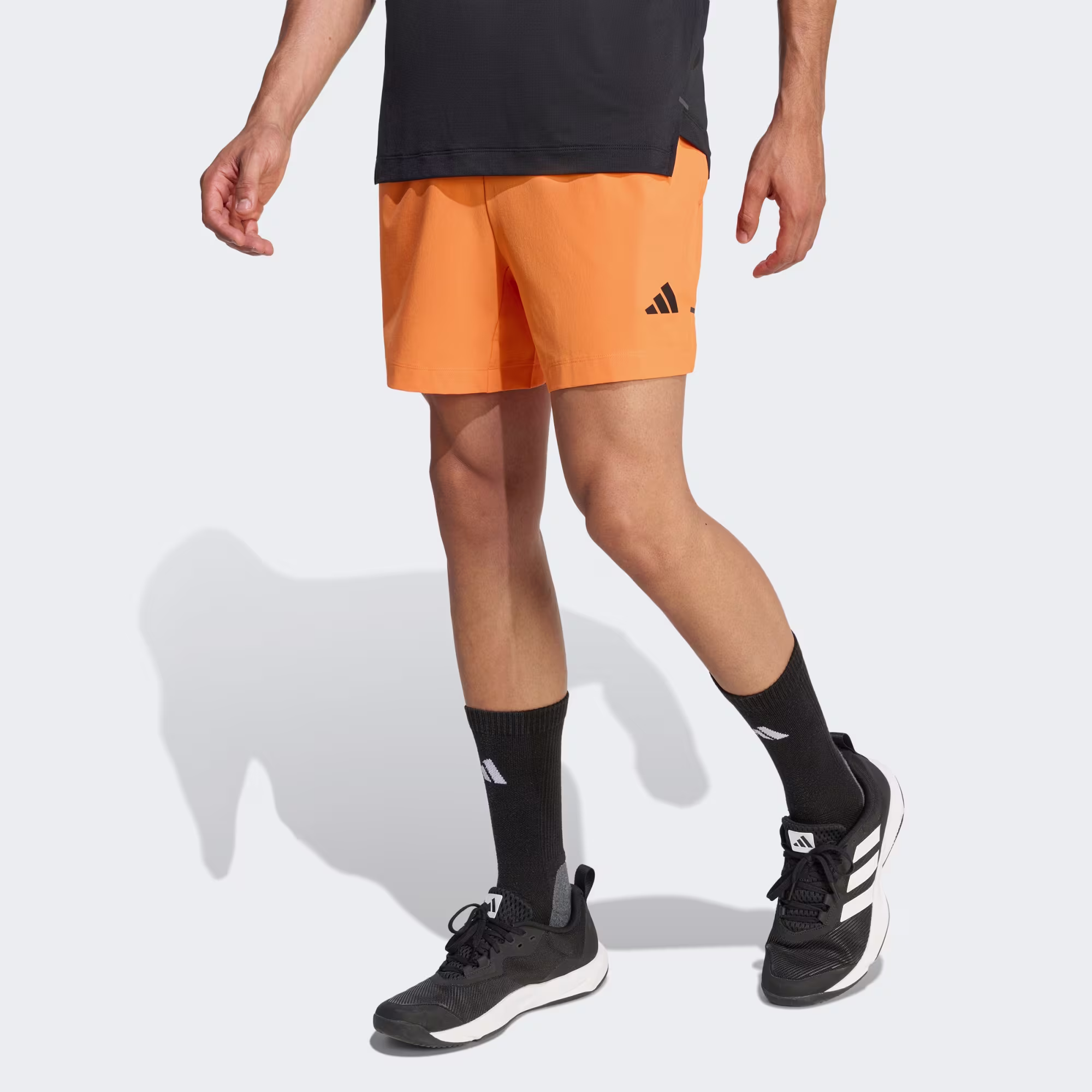 Adidas მამაკაცის შორტი
