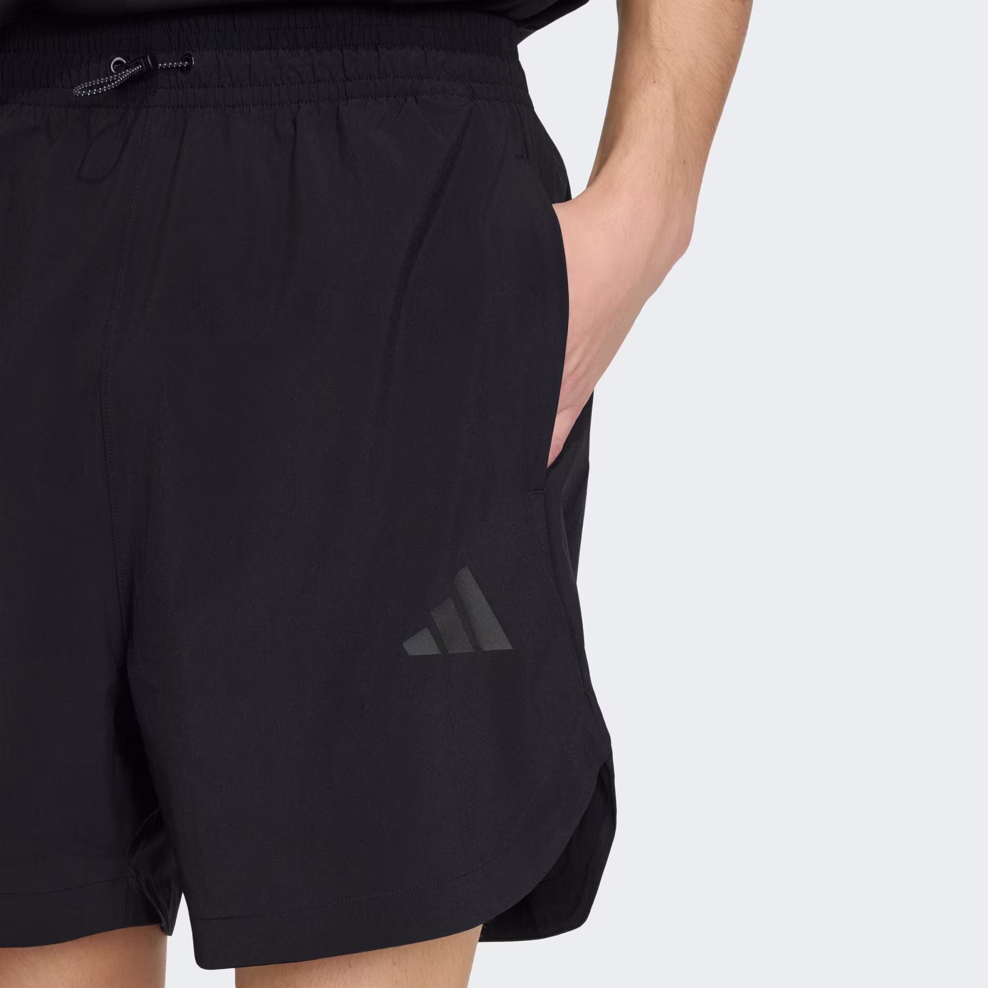 Adidas მამაკაცის შორტი