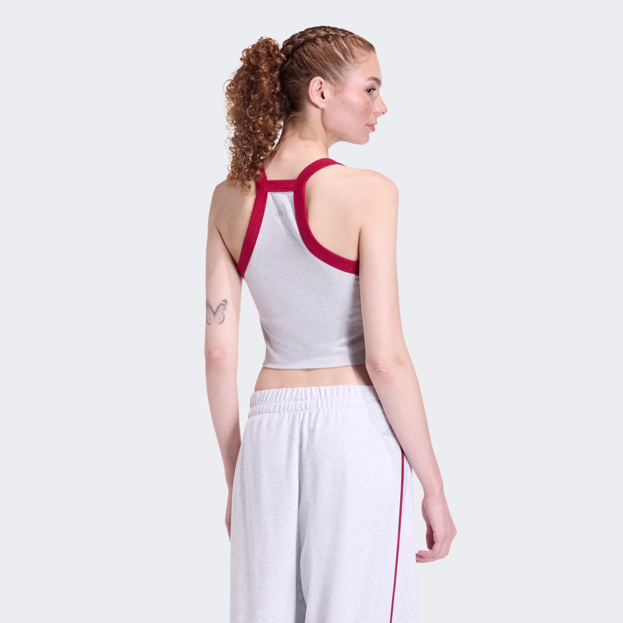 Adidas ქალის მაისური