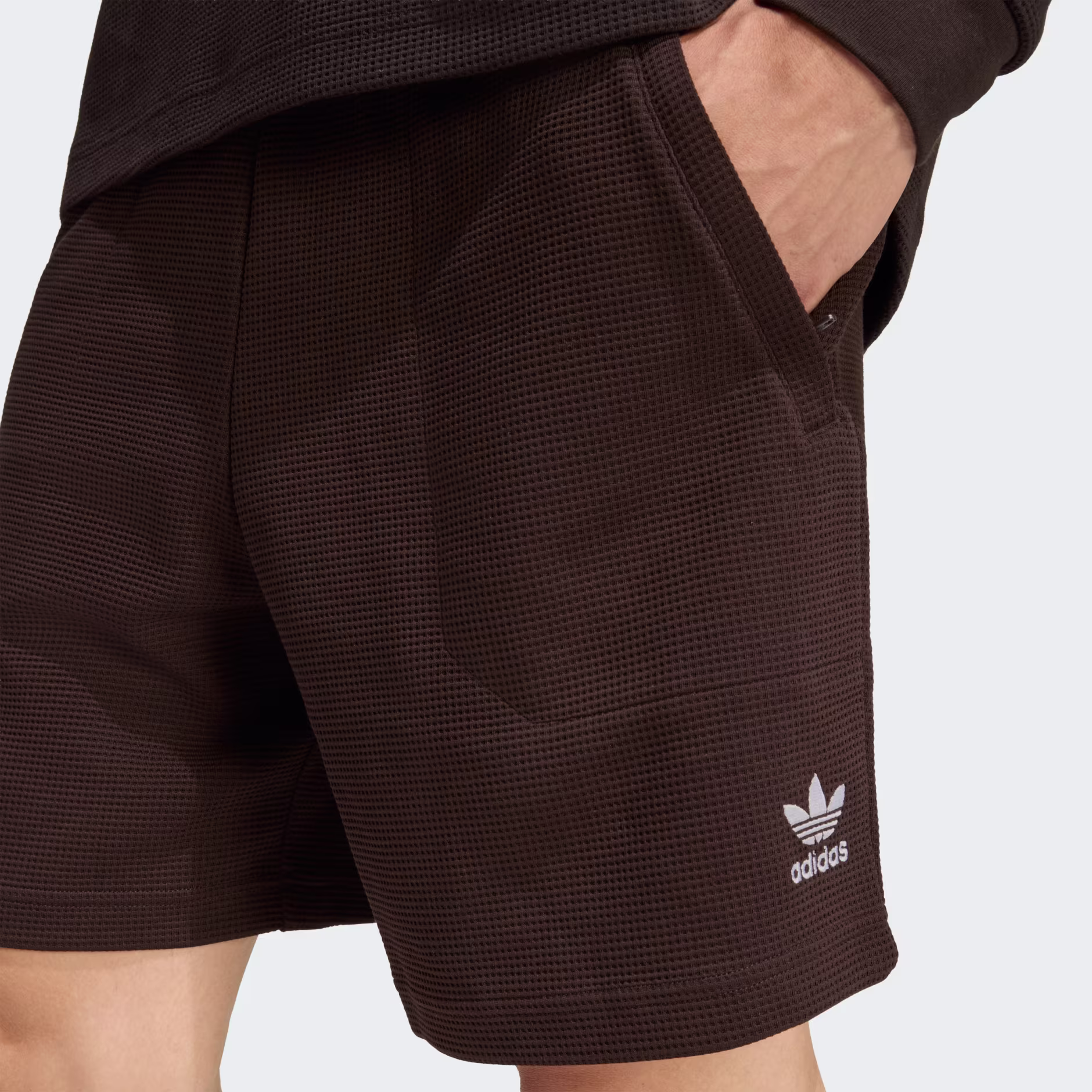 Adidas მამაკაცის შორტი