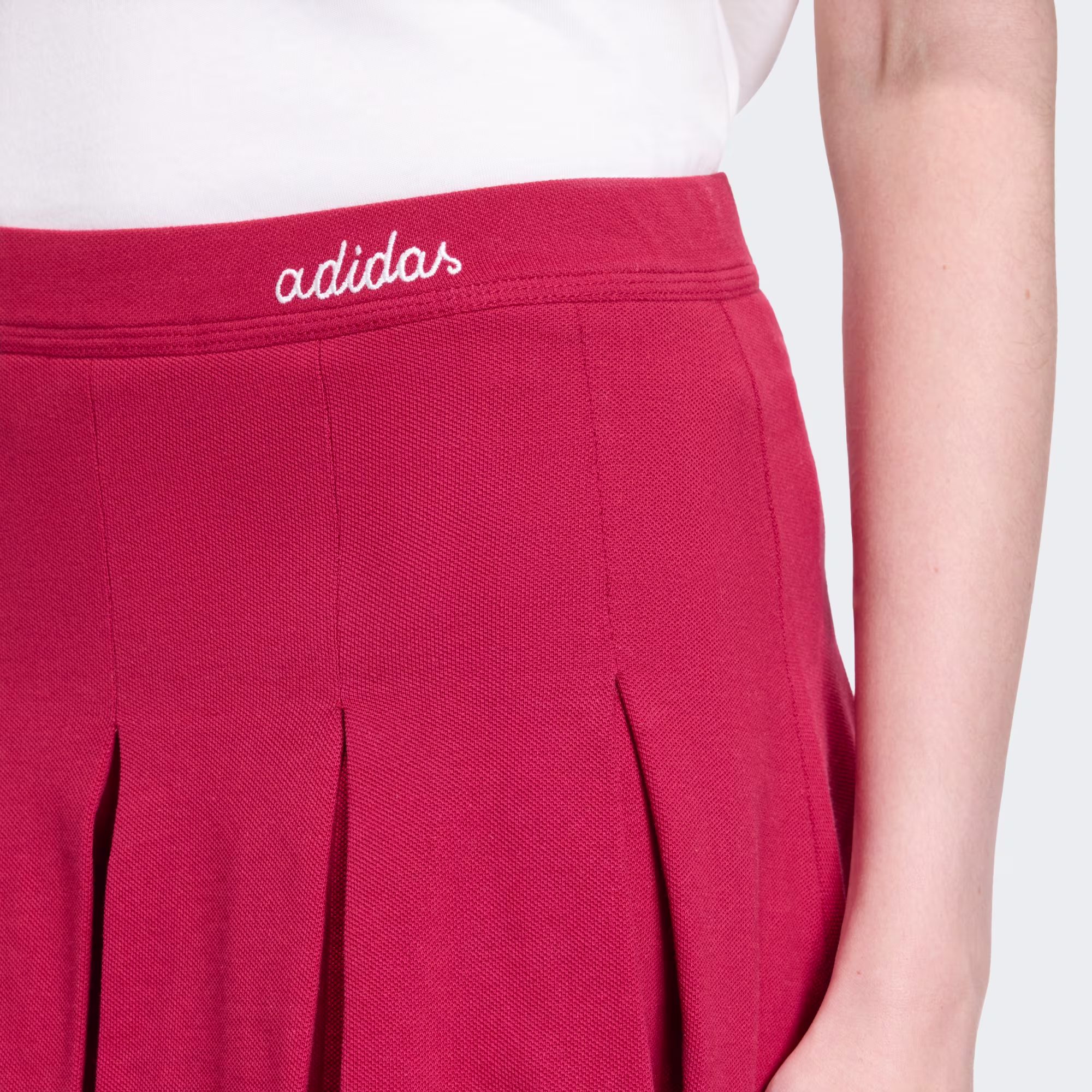 Adidas ქალის შორტი