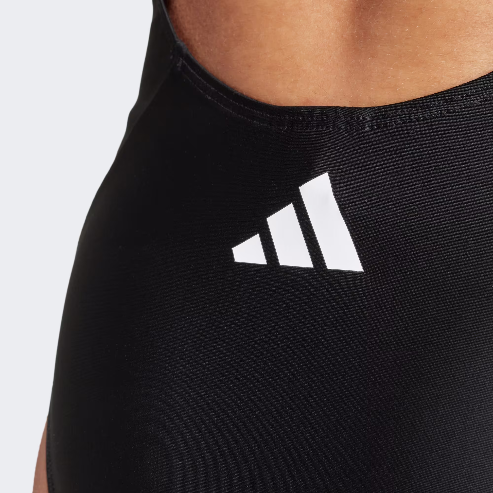 Adidas ქალის საცურაო კოსტიუმი