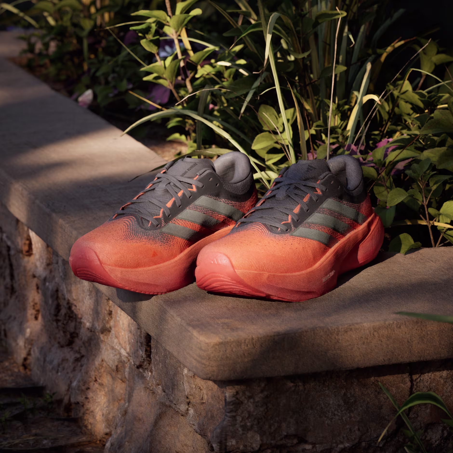 Adidas მამაკაცის სპორტული ფეხსაცმელი
