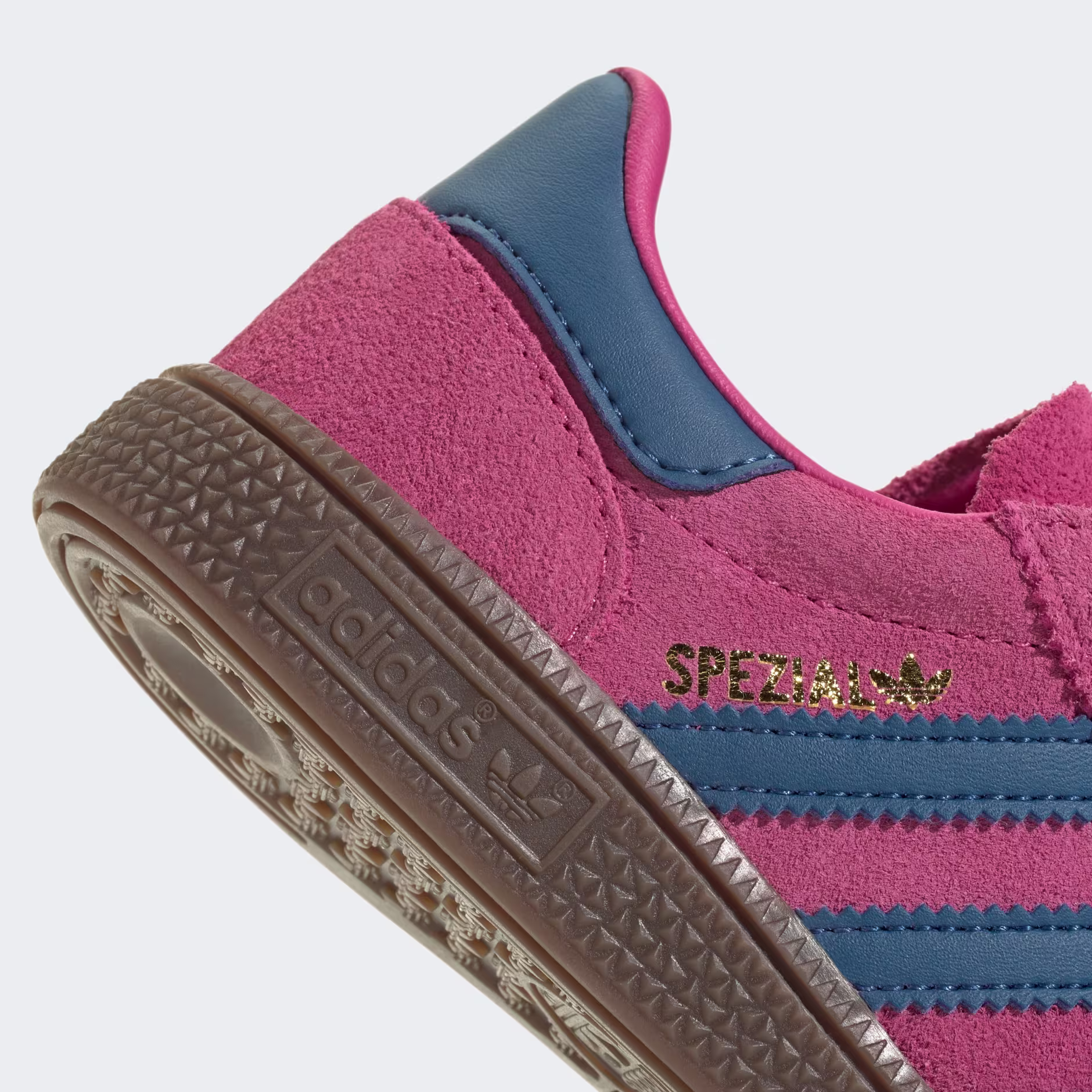 Adidas ბავშვის სპორტული ფეხსაცმელი