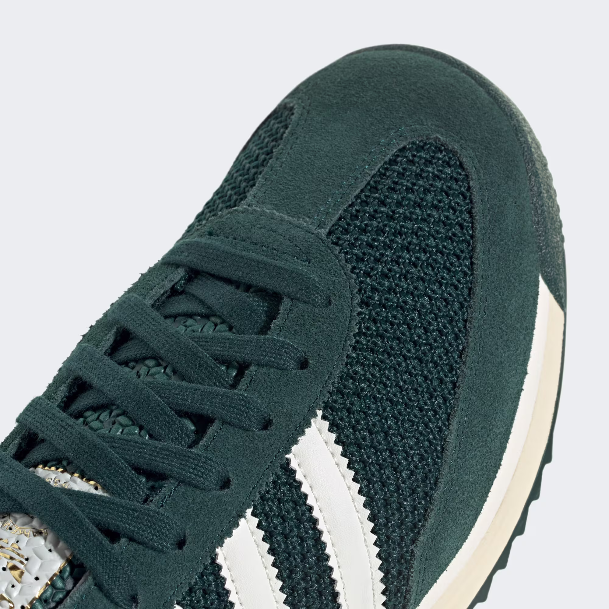 Adidas მამაკაცის სპორტული ფეხსაცმელი
