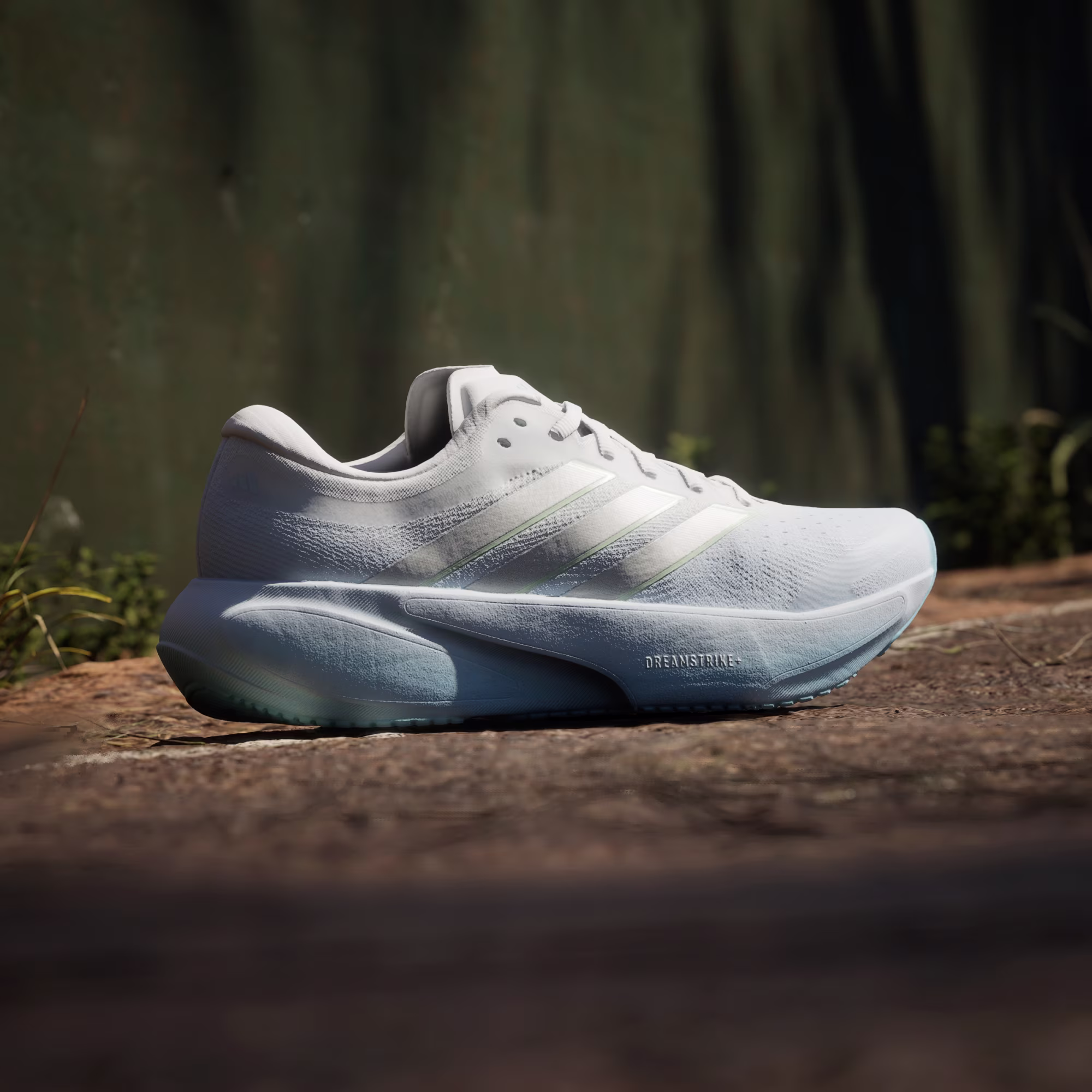 Adidas ქალის სპორტული ფეხსაცმელი