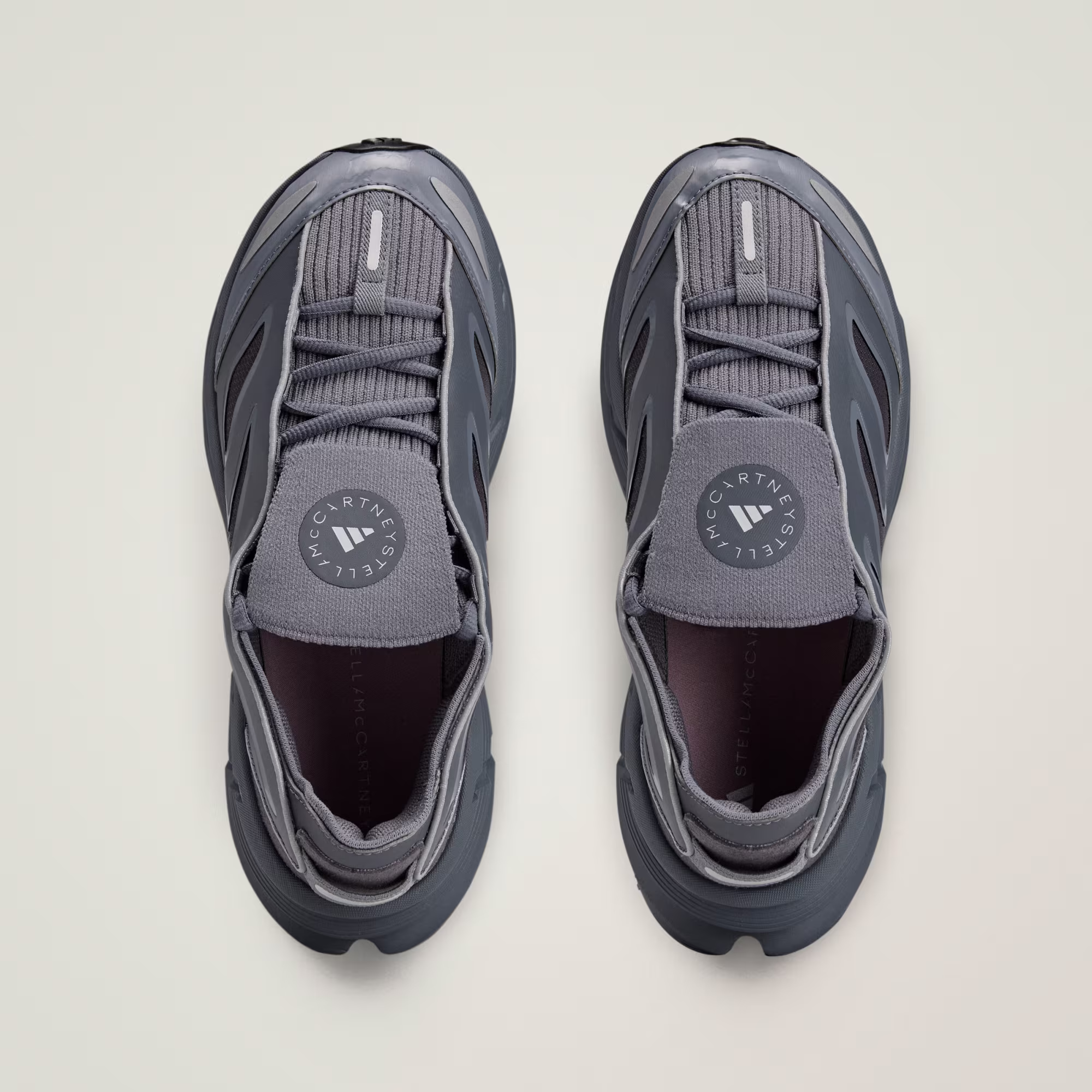 Adidas ქალის სპორტული ფეხსაცმელი