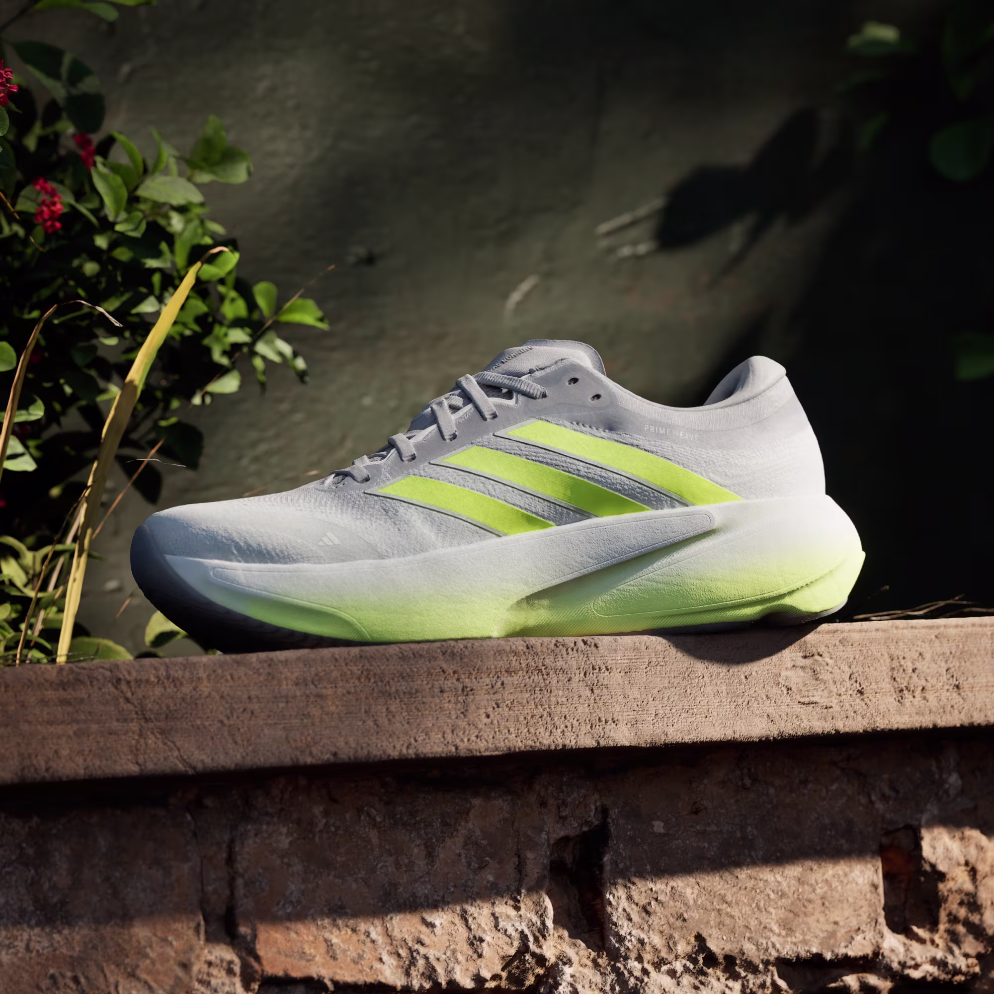 Adidas მამაკაცის სპორტული ფეხსაცმელი