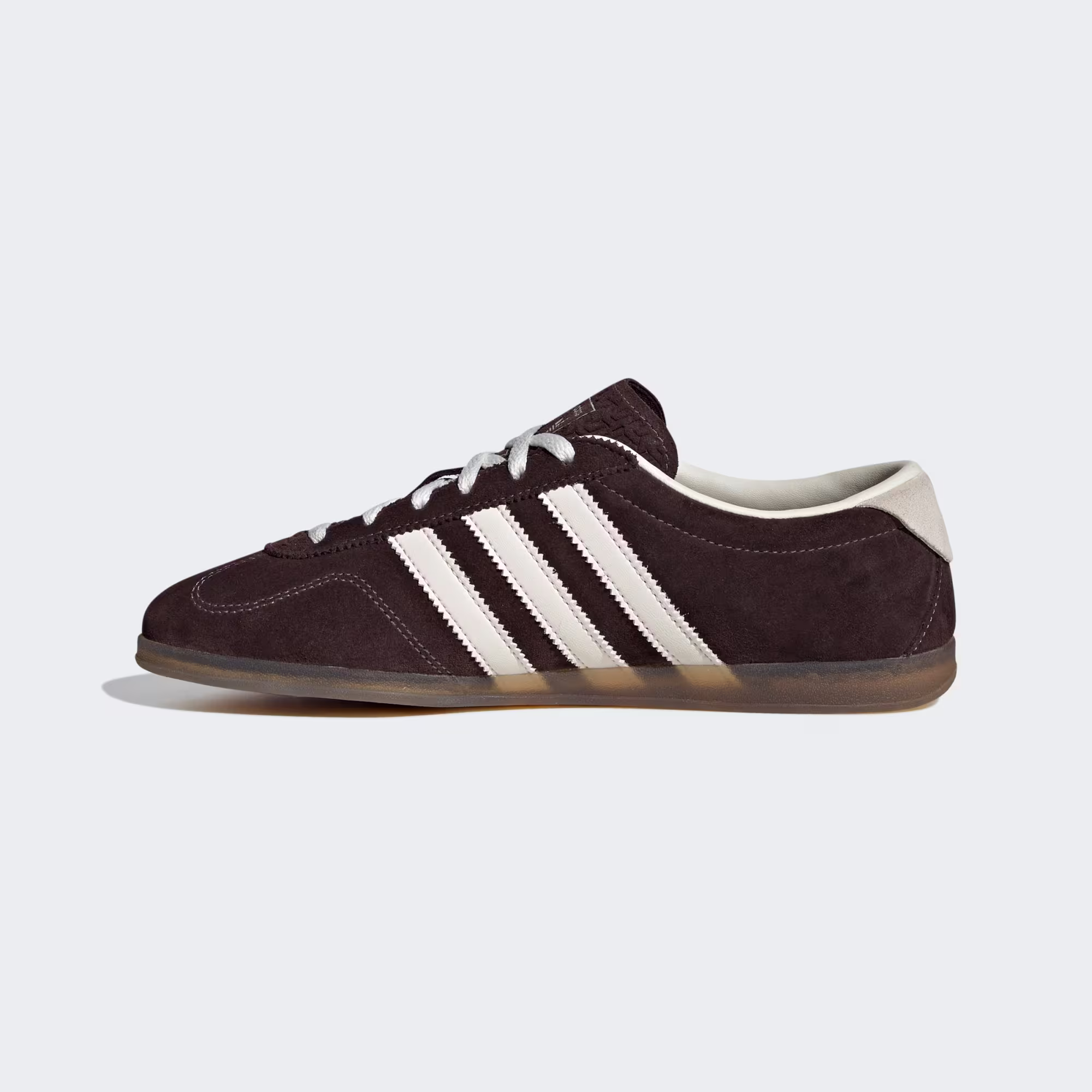 Adidas ქალის სპორტული ფეხსაცმელი