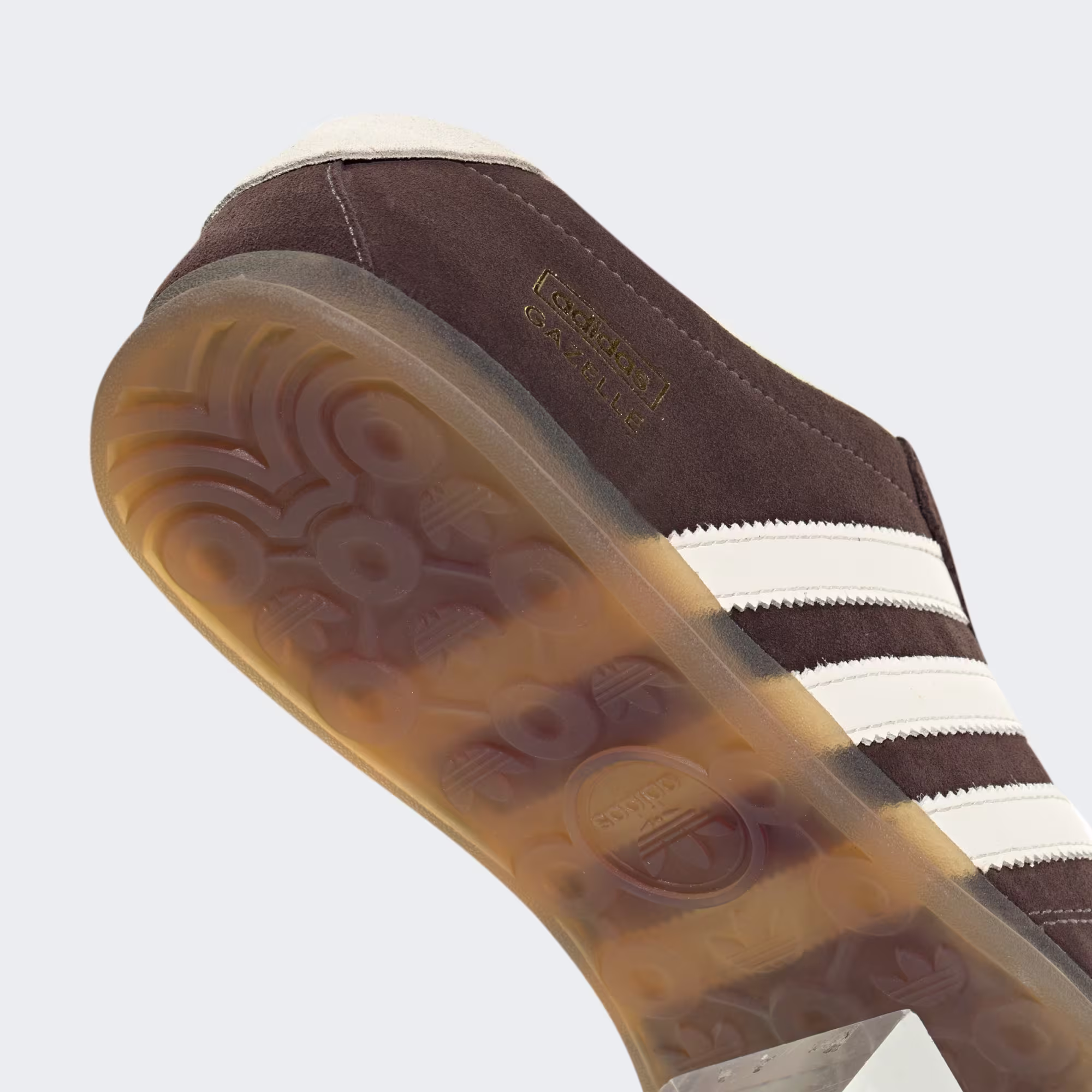 Adidas ქალის სპორტული ფეხსაცმელი