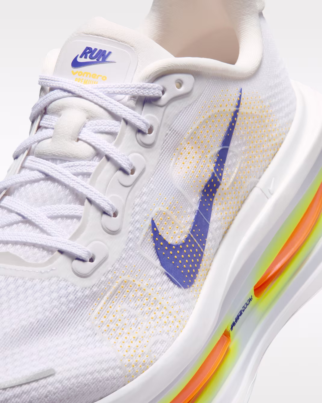 Nike მამაკაცის სპორტული ფეხსაცმელი Vomero Premium Men's Road Running Shoes