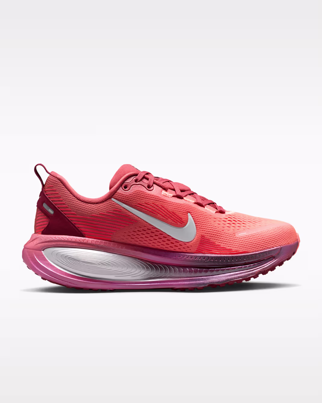 Nike Vomero 18 SE Women's Road Running Shoes